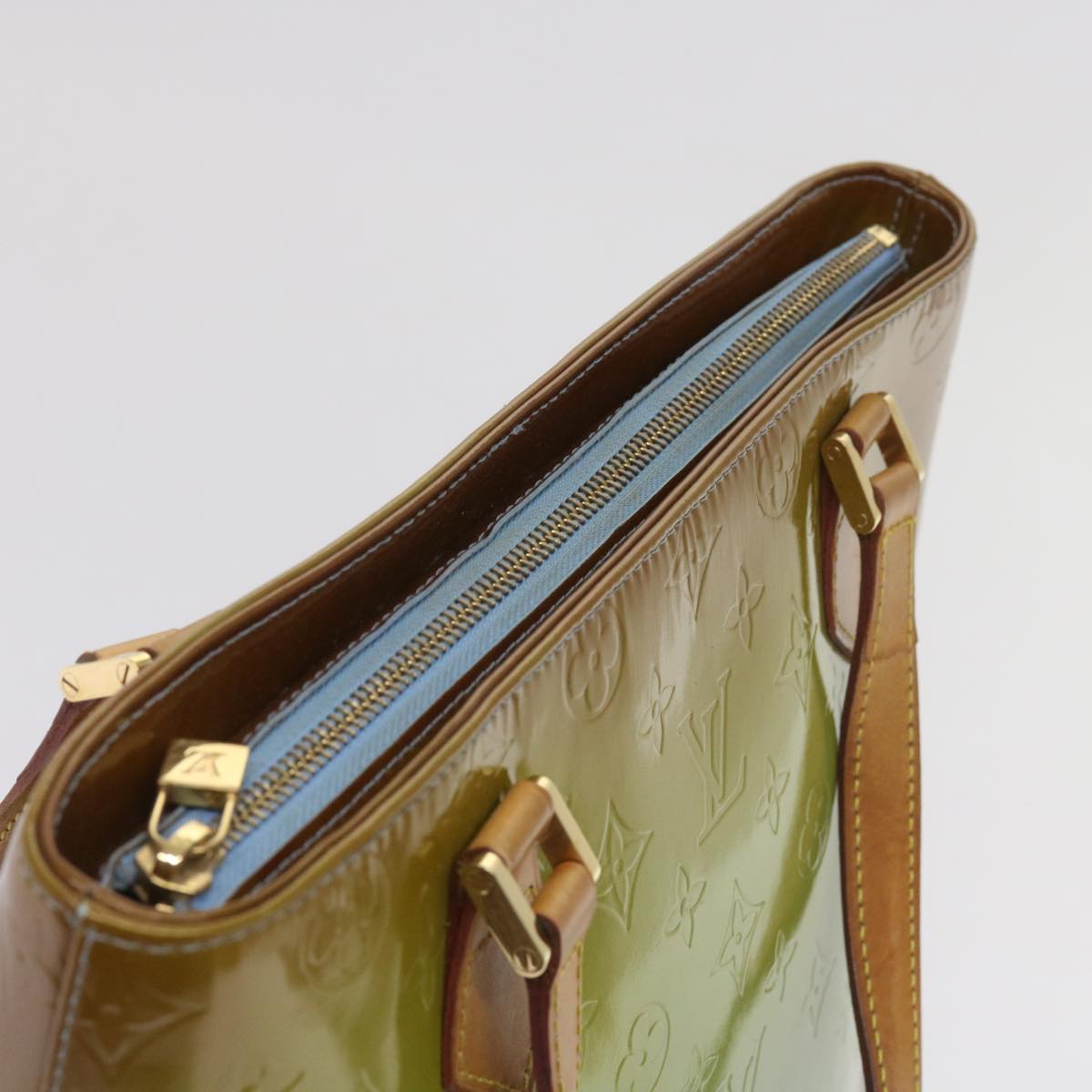 LOUIS VUITTON Monogram Vernis Houston Hand Bag Baby Blue M91005 LV Auth 65064