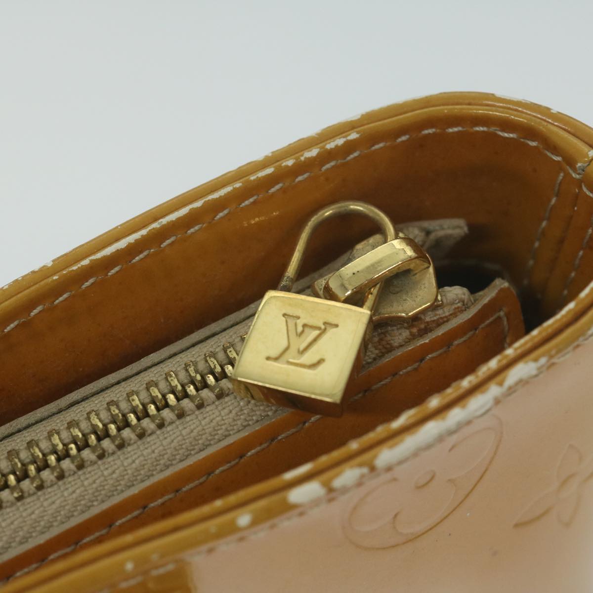 LOUIS VUITTON Monogram Vernis Houston Hand Bag Beige M91004 LV Auth 65193