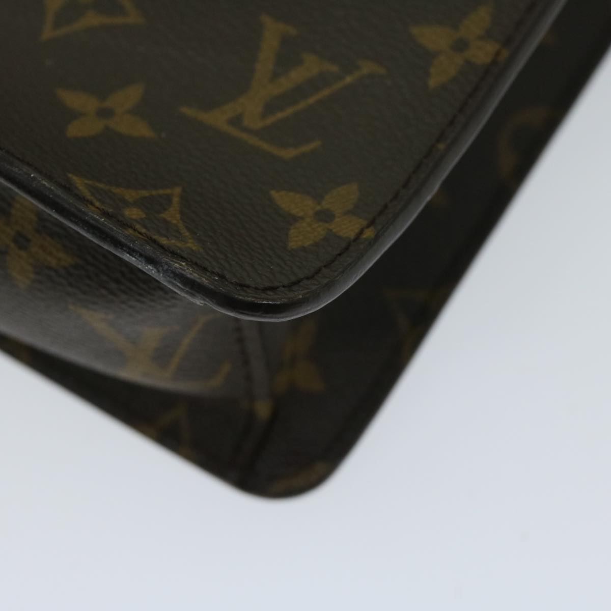 LOUIS VUITTON Monogram Laguito Business Bag M53026 LV Auth 65204