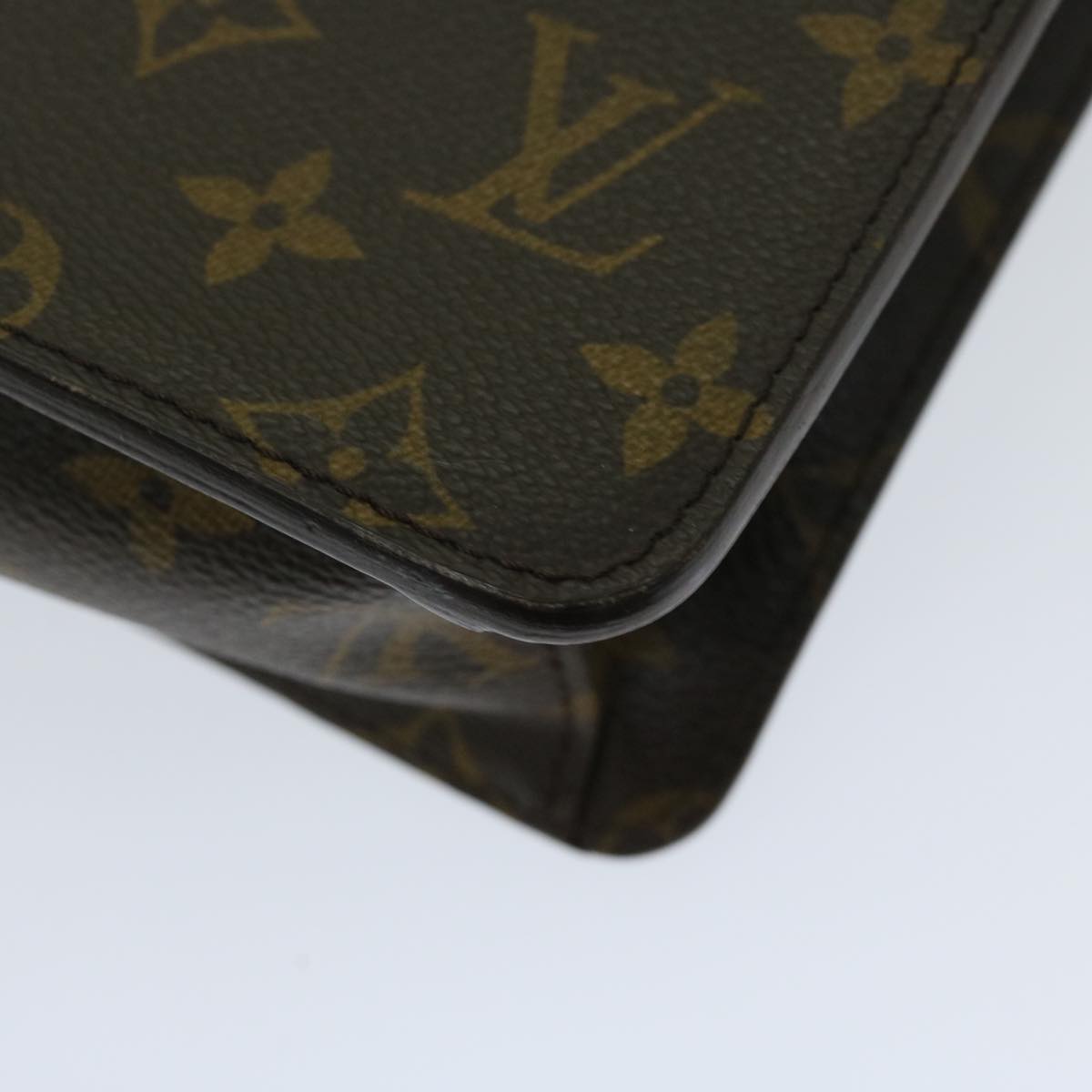 LOUIS VUITTON Monogram Laguito Business Bag M53026 LV Auth 65204