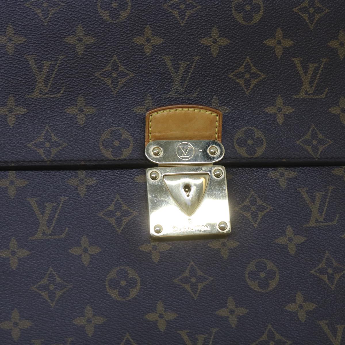 LOUIS VUITTON Monogram Laguito Business Bag M53026 LV Auth 65204