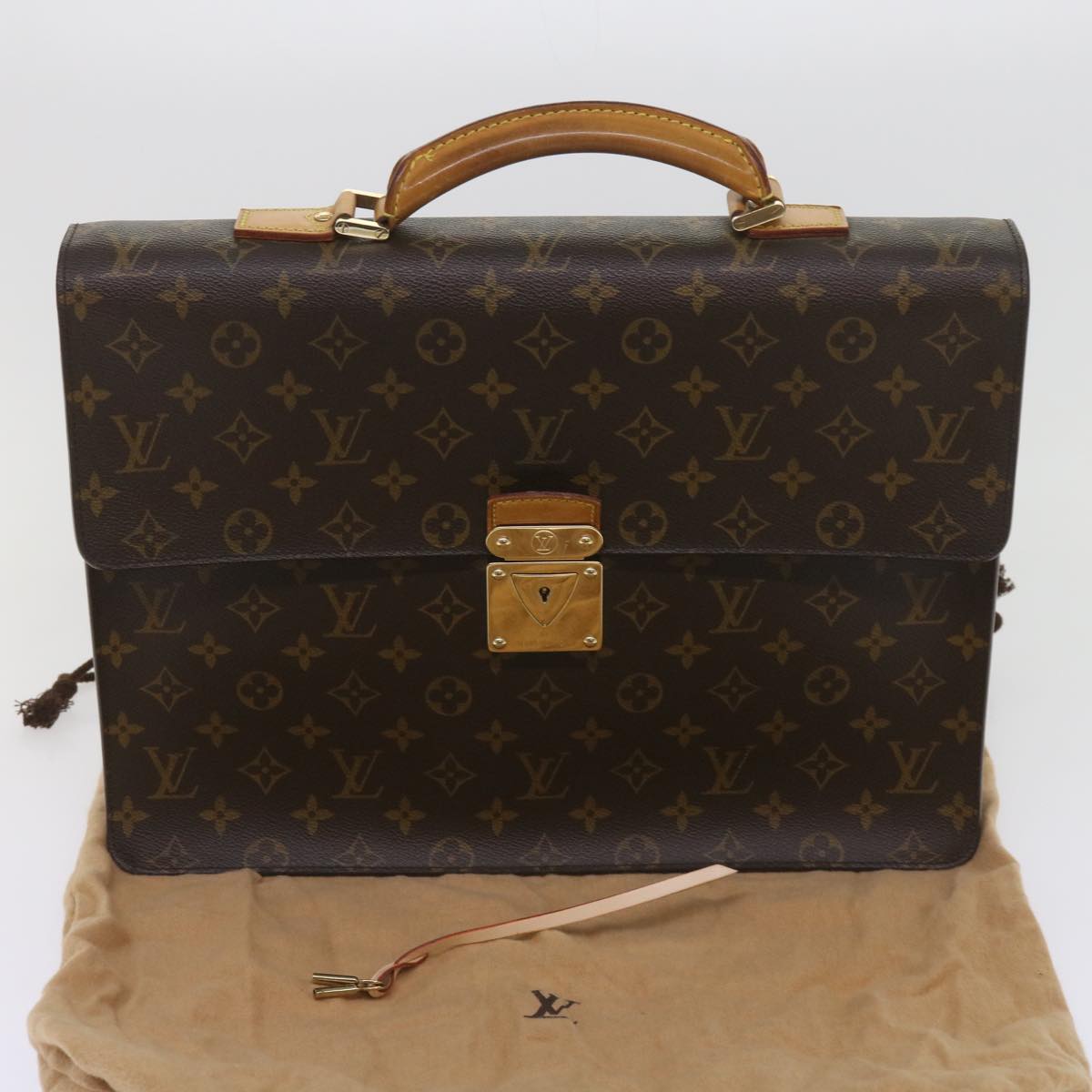 LOUIS VUITTON Monogram Laguito Business Bag M53026 LV Auth 65204