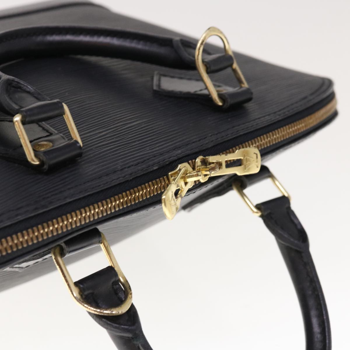 LOUIS VUITTON Epi Alma Hand Bag Black M52142 LV Auth 65691