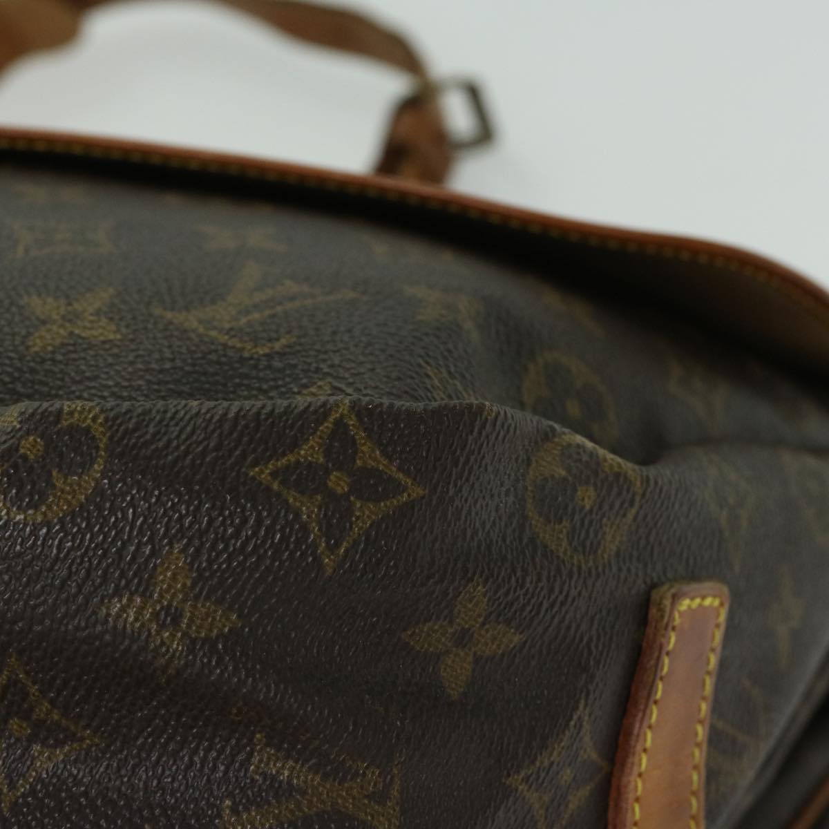LOUIS VUITTON Monogram Saumur 35 Shoulder Bag M42254 LV Auth 66288