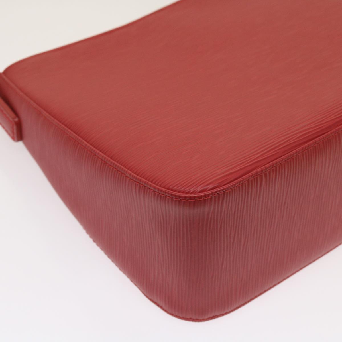 LOUIS VUITTON Epi Looping MM Shoulder Bag SPO Red LV Auth 66534SAV