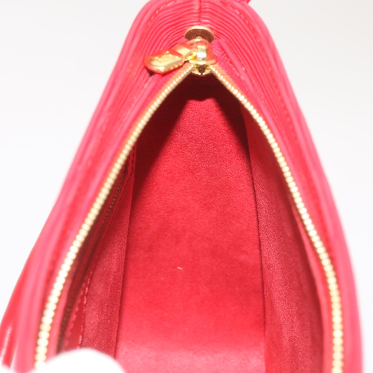 LOUIS VUITTON Epi Looping MM Shoulder Bag SPO Red LV Auth 66534SAV