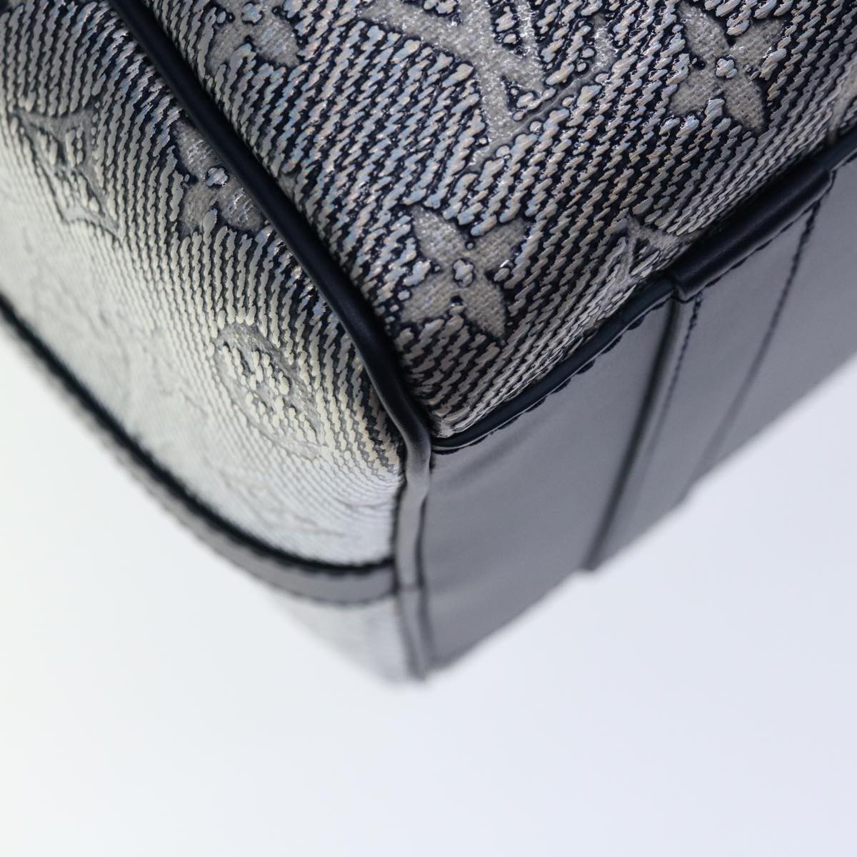LOUIS VUITTON Laminated Jacquard Keepall Bandouliere 45 Bag M22923 Auth 66710SM