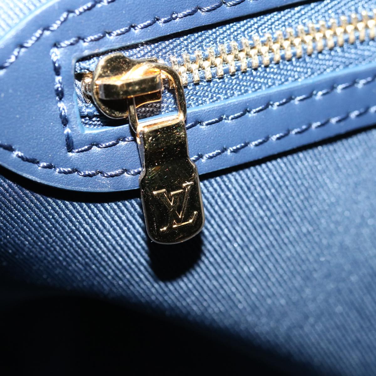 LOUIS VUITTON Laminated Jacquard Keepall Bandouliere 45 Bag M22923 Auth 66710SM