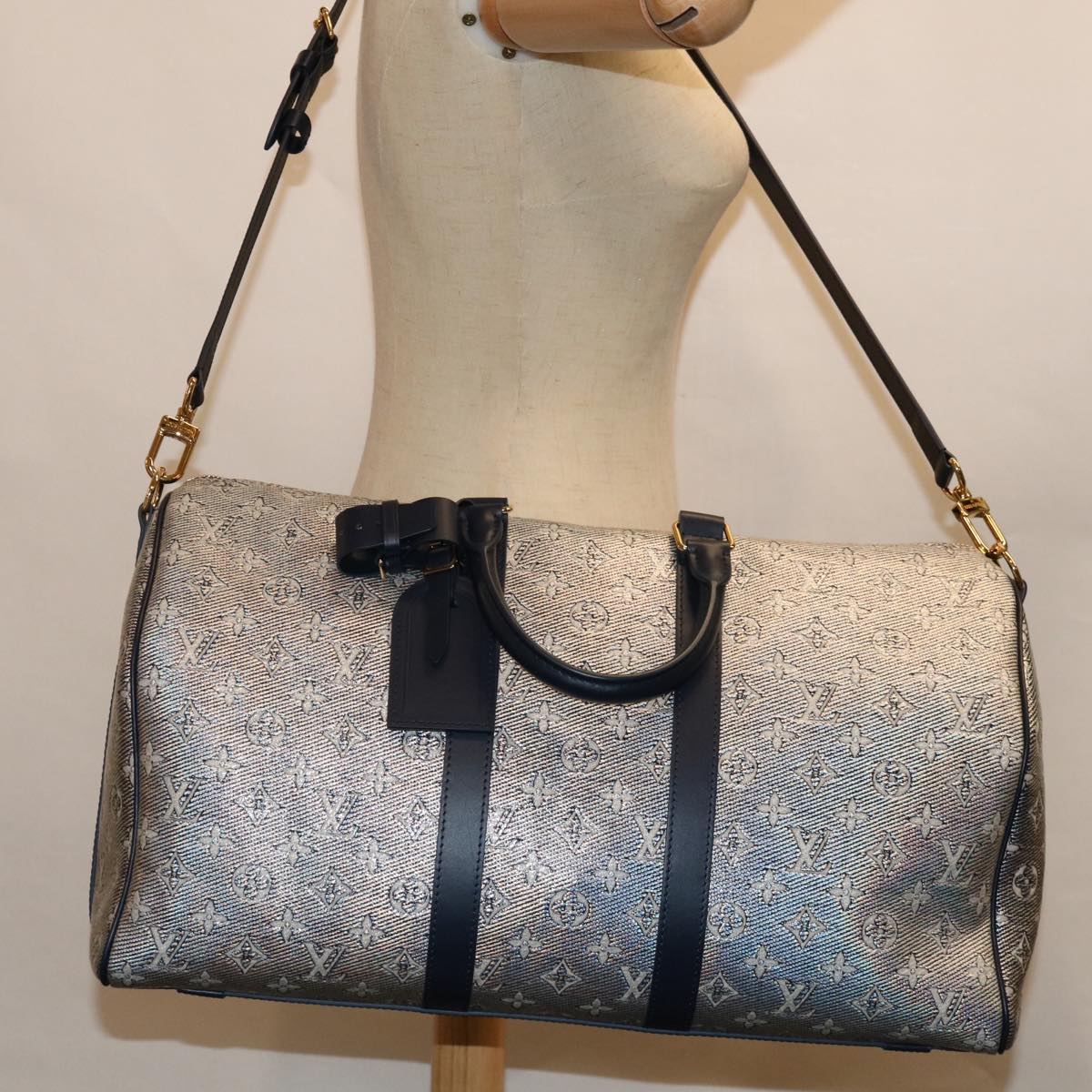 LOUIS VUITTON Laminated Jacquard Keepall Bandouliere 45 Bag M22923 Auth 66710SM
