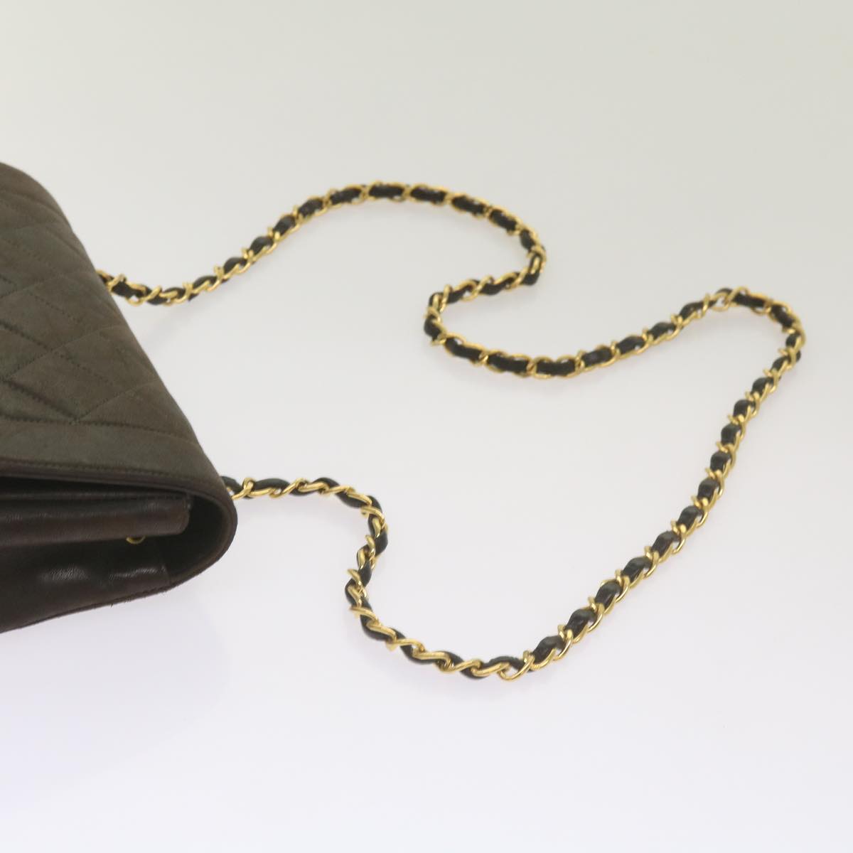 CHANEL Diana Matelasse Chain Shoulder Bag Leather Black CC Auth 66875