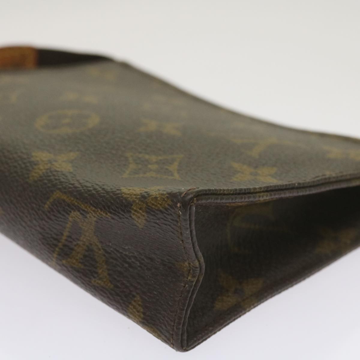 LOUIS VUITTON Monogram Poche Toilette 15 Pouch M47546 LV Auth 66977