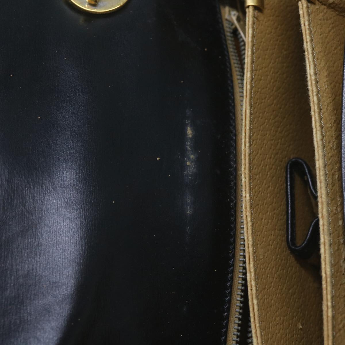 CELINE Shoulder Bag Leather Black Auth 67274