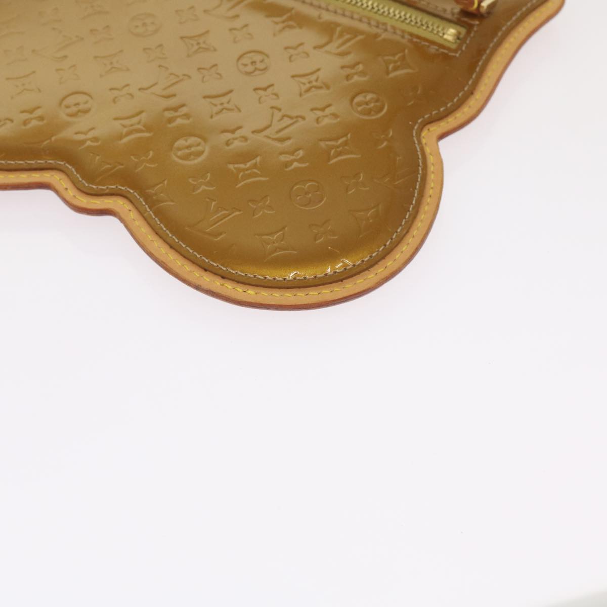 LOUIS VUITTON Vernis Comte De Fe Pochette Oule Bag Bronze M92268 LV Auth 67292
