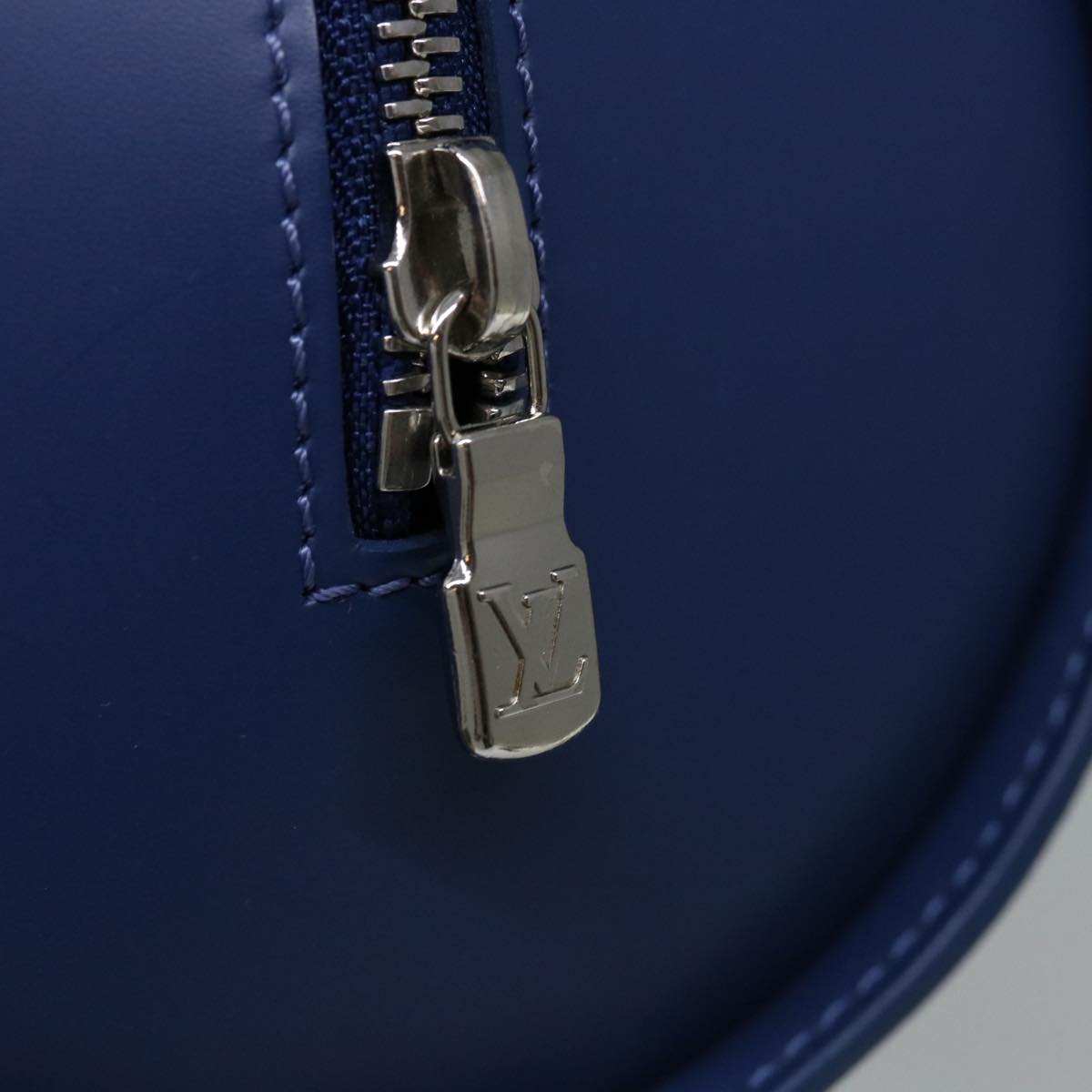 LOUIS VUITTON Epi Soufflot Hand Bag Blue Myrtille M5222G LV Auth 67456A