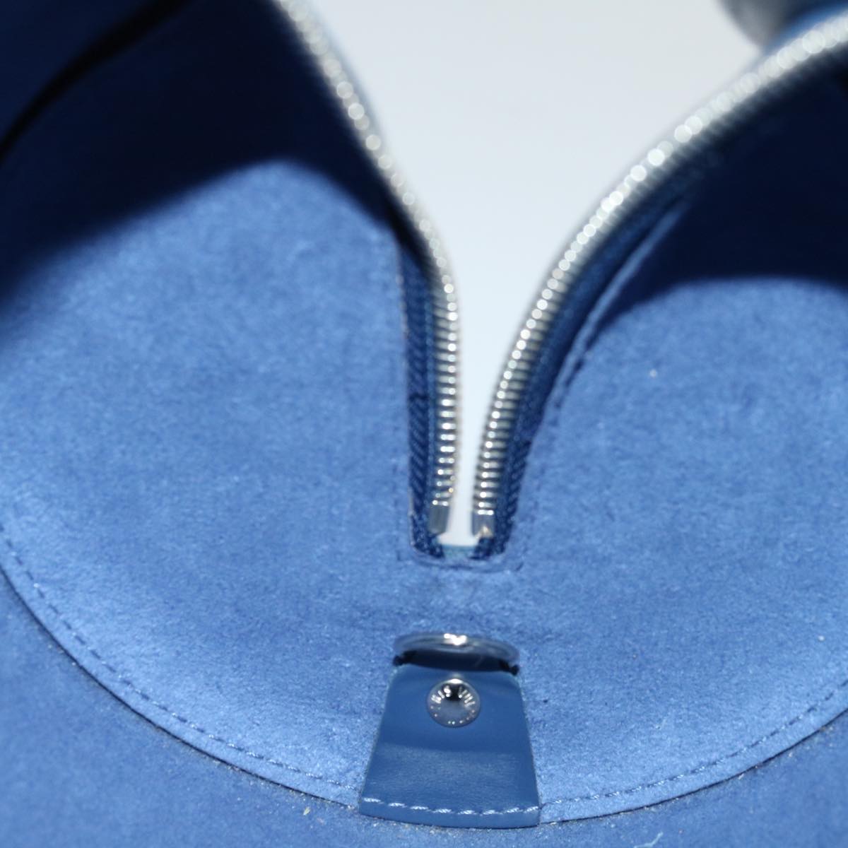 LOUIS VUITTON Epi Soufflot Hand Bag Blue Myrtille M5222G LV Auth 67456A