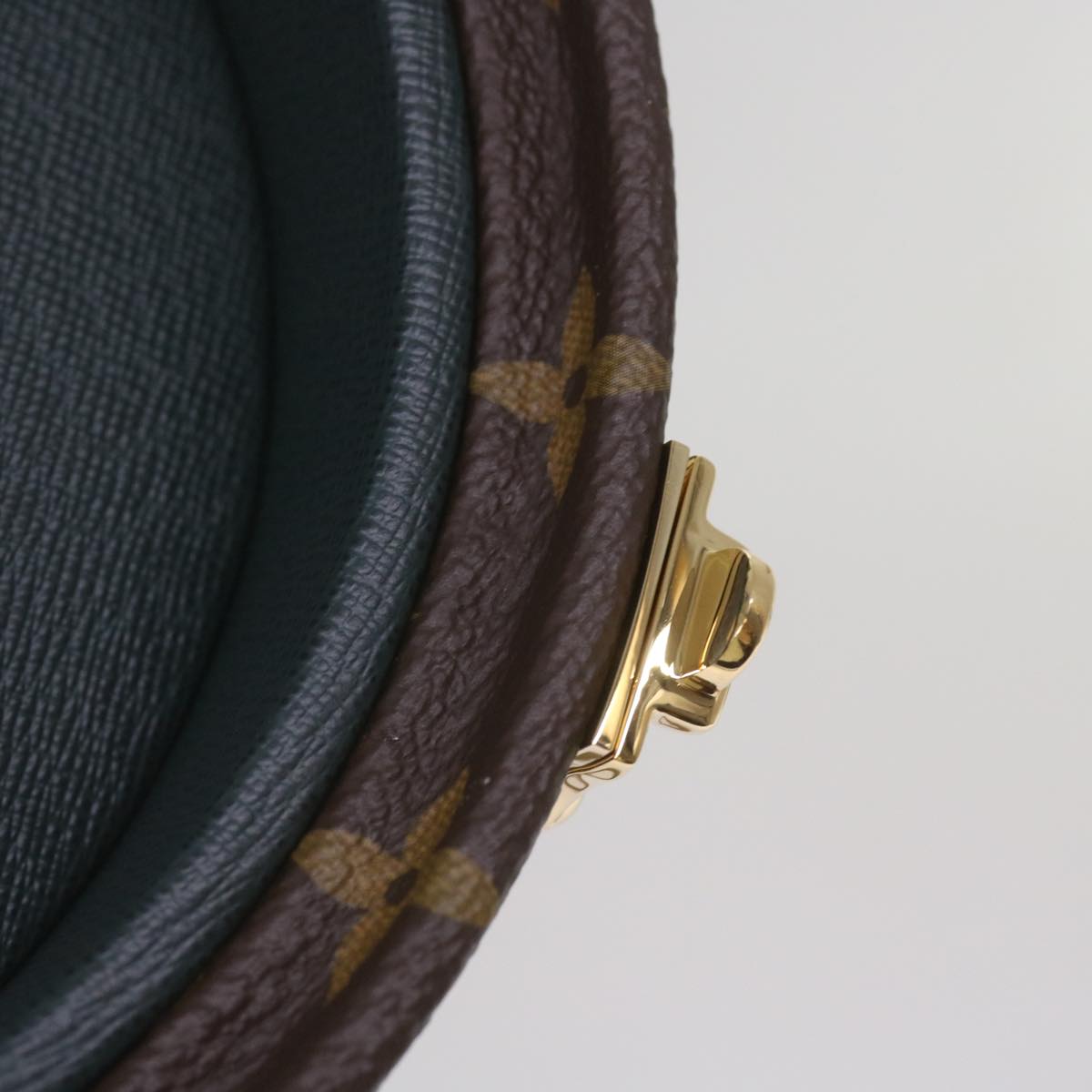LOUIS VUITTON Monogram Vesque Cannes Hand Bag M10244 LV Auth 67472SM