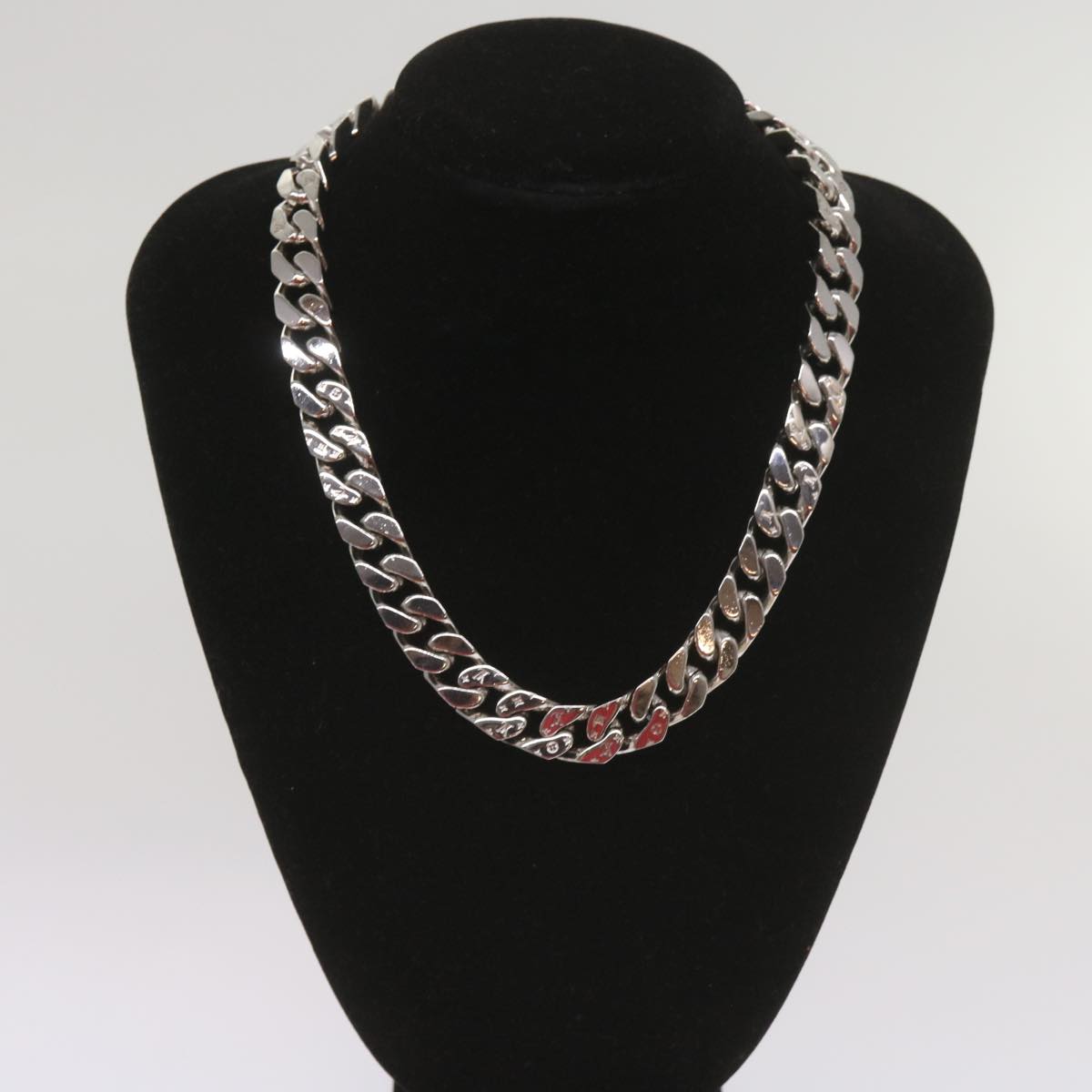 LOUIS VUITTON Collier Metal LV Chain Links Necklace Silver M68272 LV Auth 67569A
