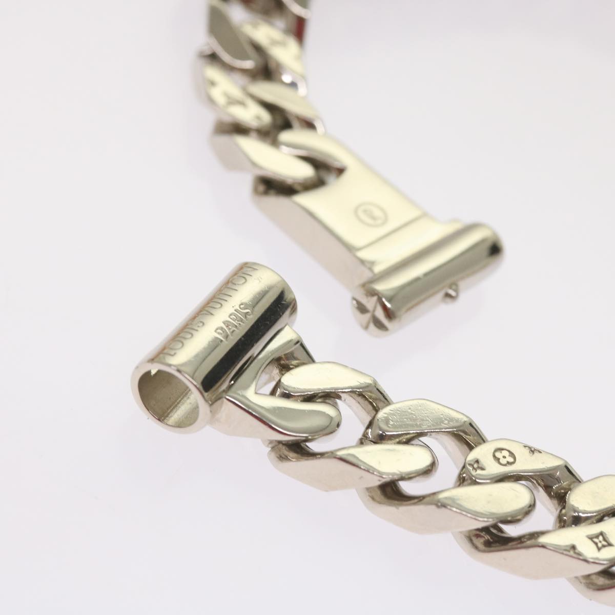 LOUIS VUITTON Collier Metal LV Chain Links Necklace Silver M68272 LV Auth 67569A