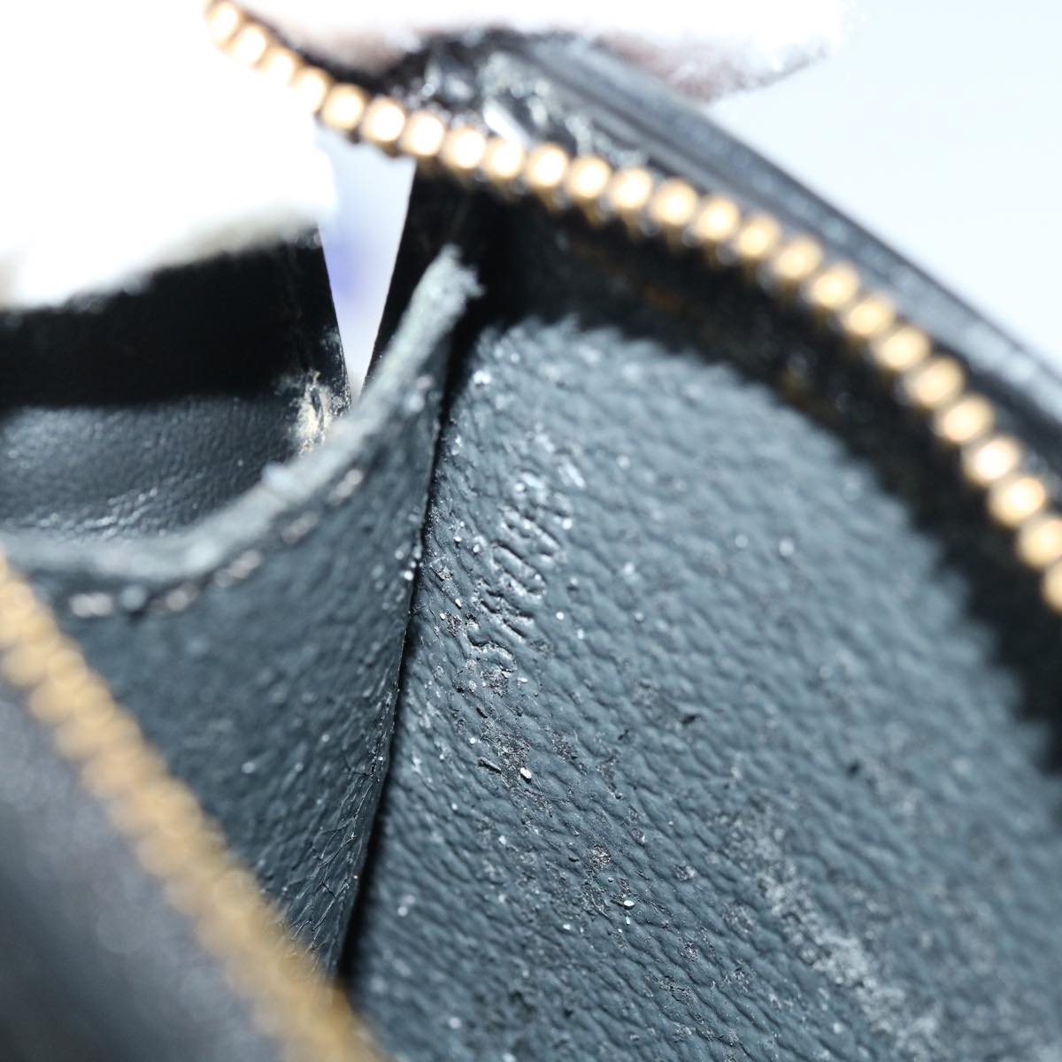 LOUIS VUITTON Epi Trousse Poche Toilette 15 Pouch Black LV Auth 67856