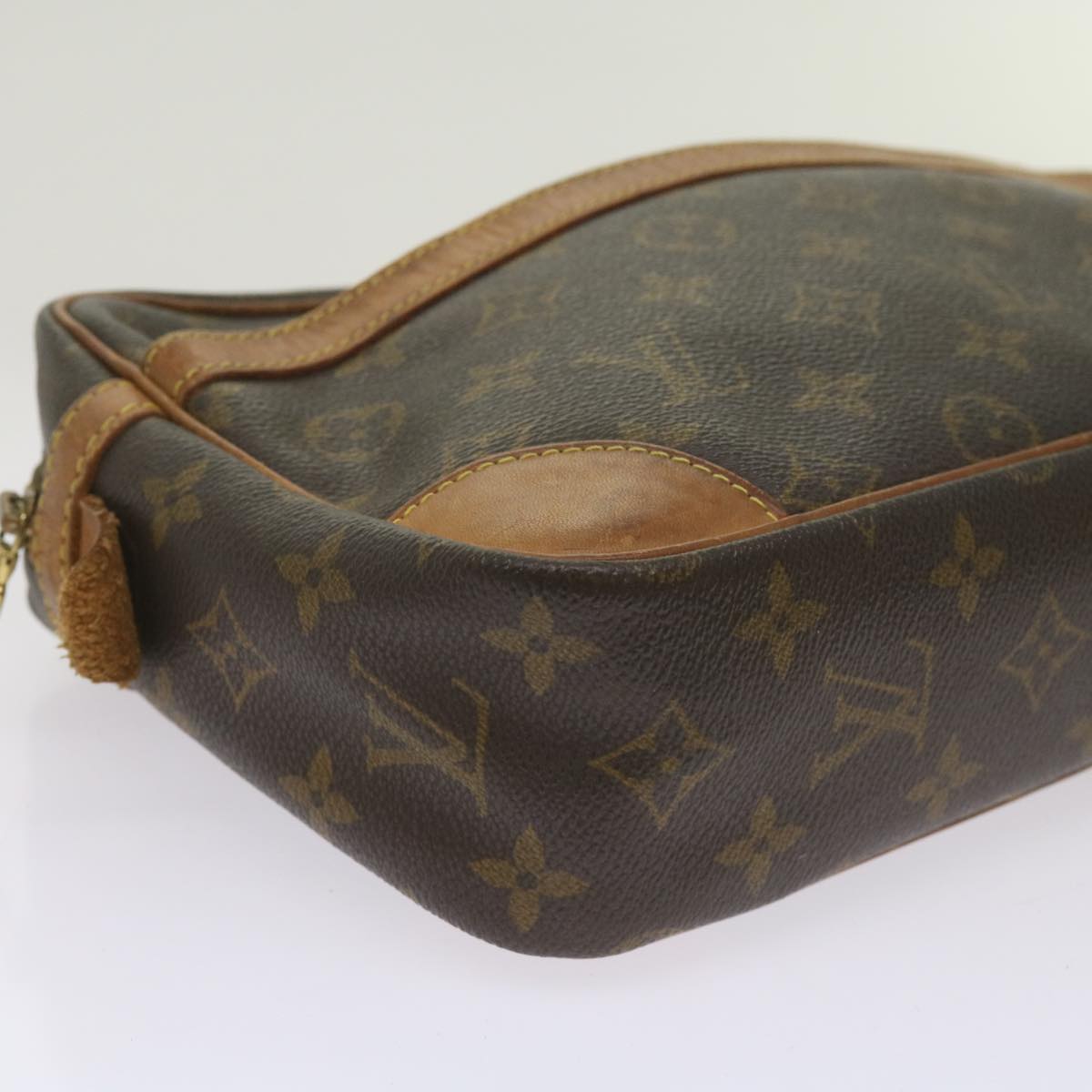 LOUIS VUITTON Monogram Compiegne 28 Clutch Bag M51845 LV Auth 68497