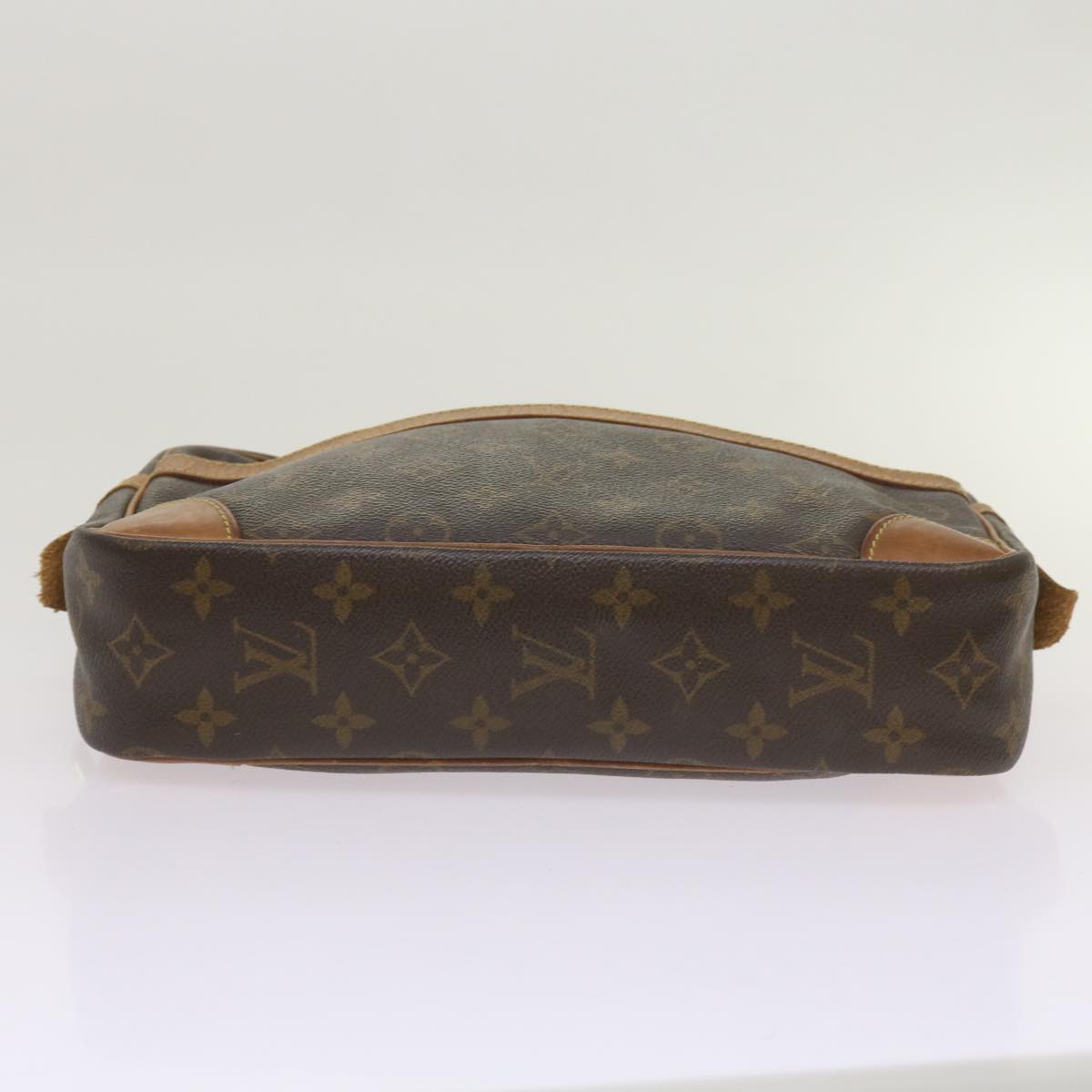 LOUIS VUITTON Monogram Compiegne 28 Clutch Bag M51845 LV Auth 68497