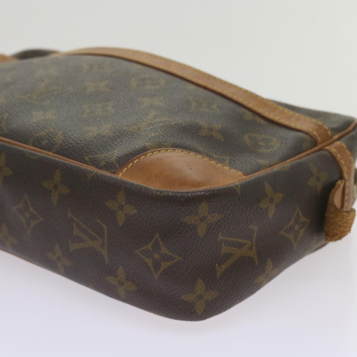 LOUIS VUITTON Monogram Compiegne 28 Clutch Bag M51845 LV Auth 68497