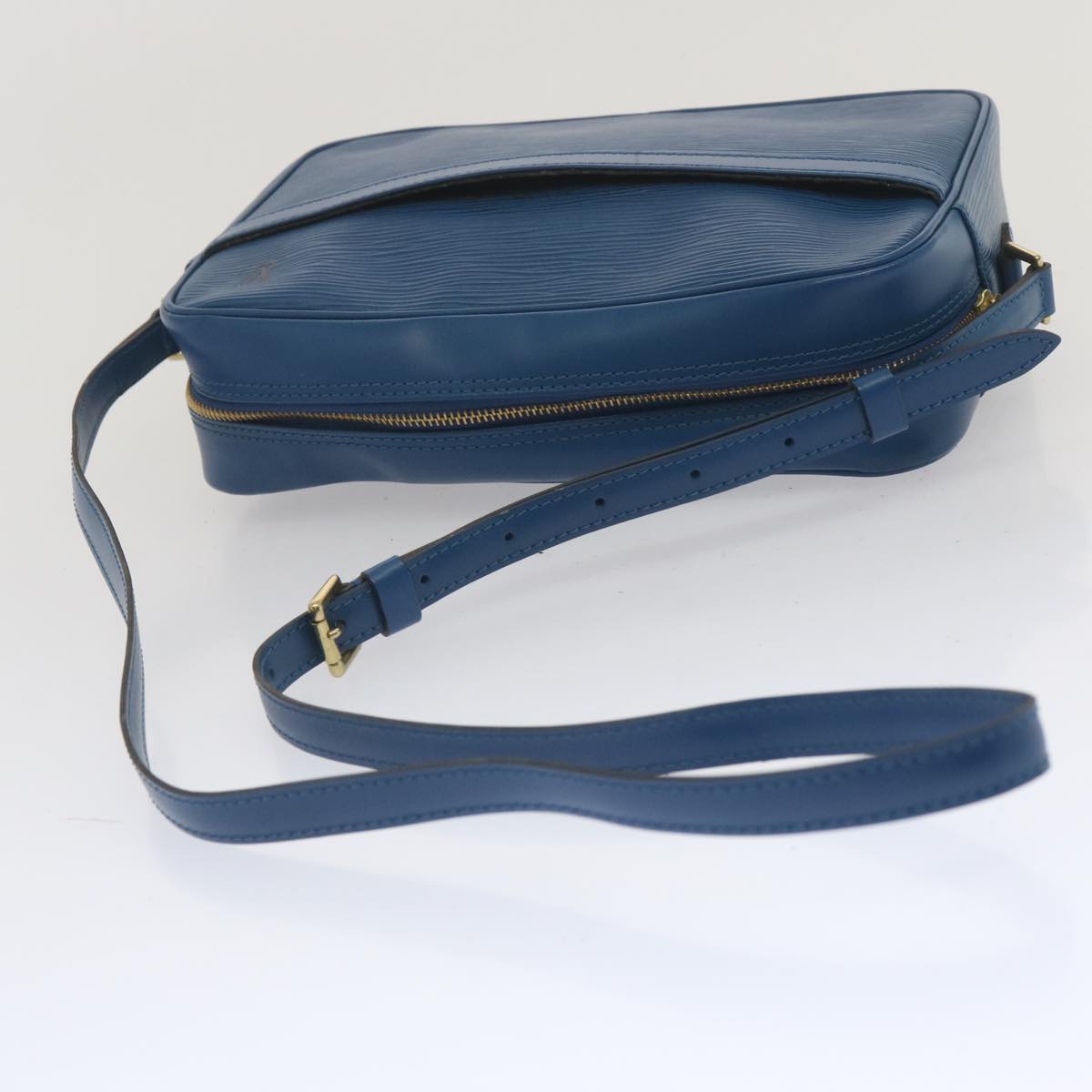 LOUIS VUITTON Epi Trocadero 27 Shoulder Bag Blue M52315 LV Auth 68724V