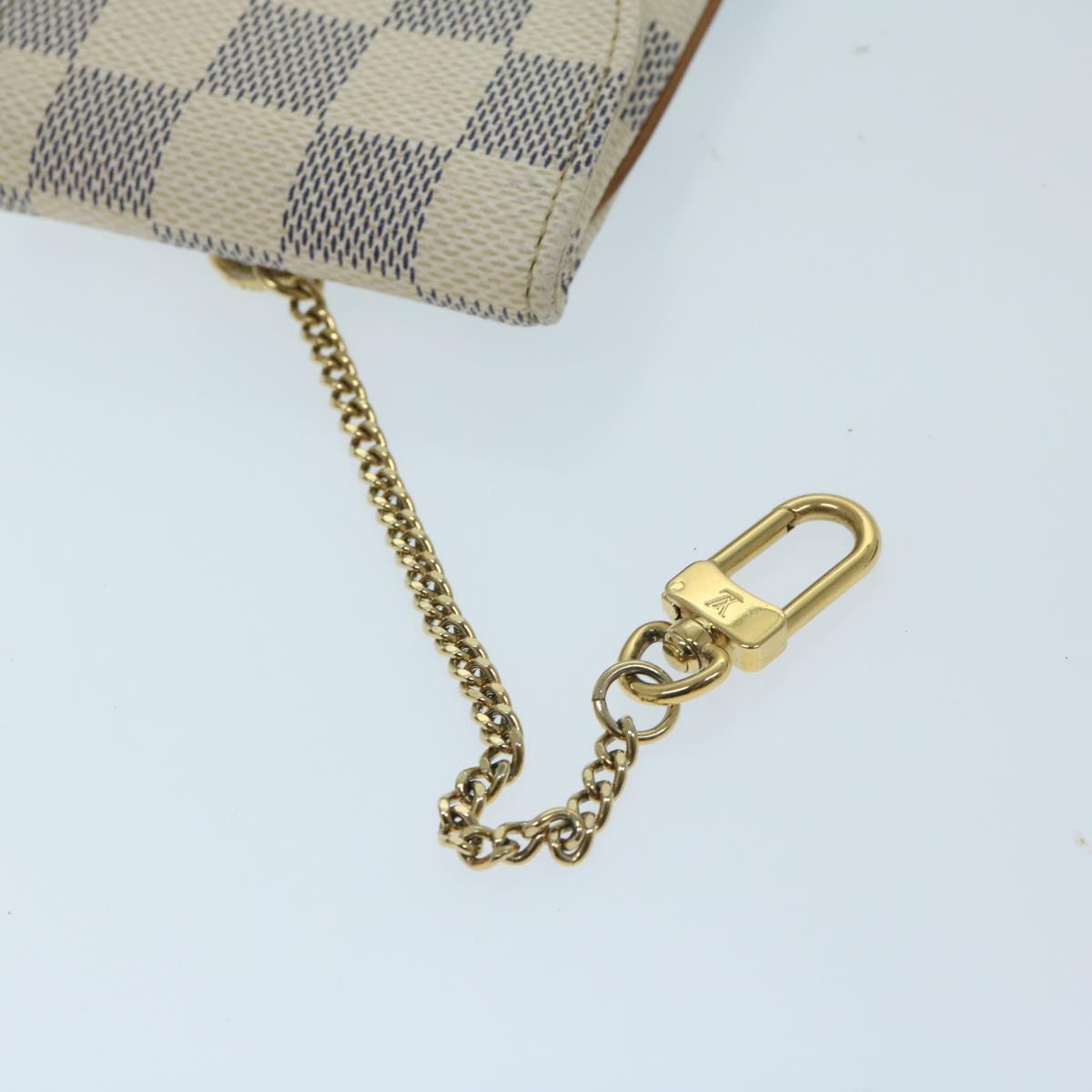 LOUIS VUITTON Damier Azur Etui Telephonne MM Cell Phone Case N60026 Auth 69185V