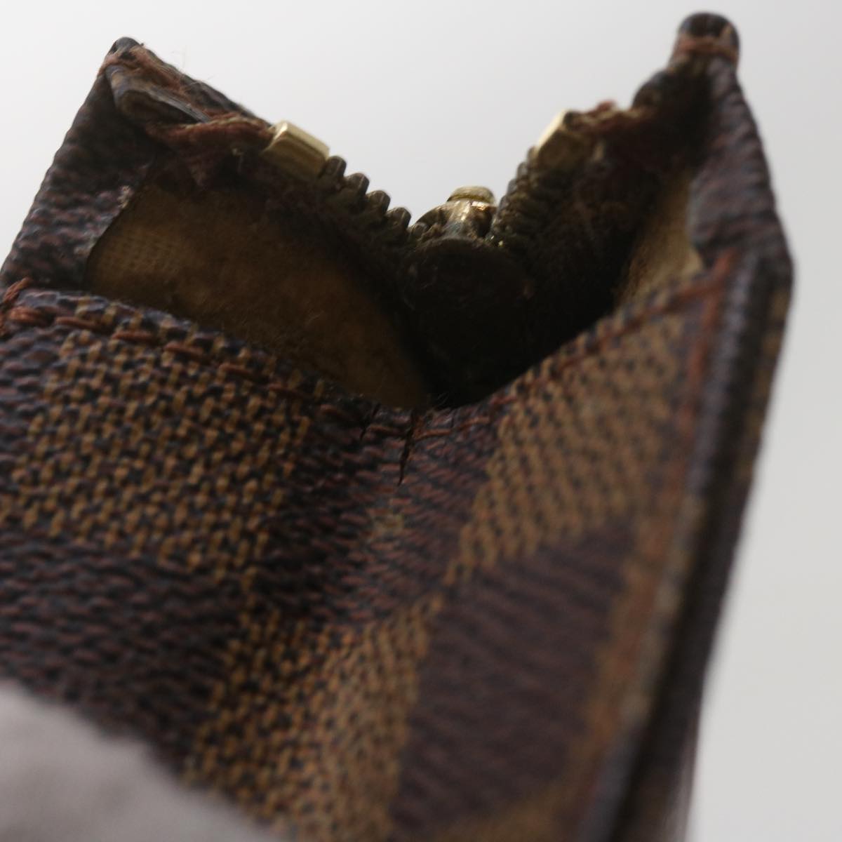 LOUIS VUITTON Damier Ebene Poche Toilette 26 Pouch N47543 LV Auth 69267