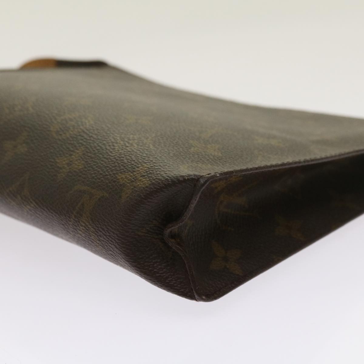 LOUIS VUITTON Monogram Poche Toilette 26 Pouch M47542 LV Auth 69268