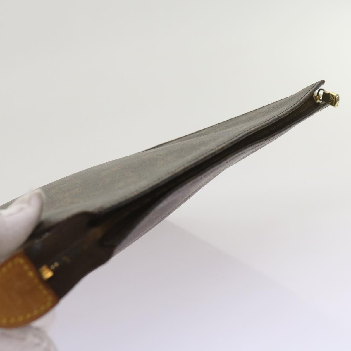 LOUIS VUITTON Monogram Poche Toilette 26 Pouch M47542 LV Auth 69268