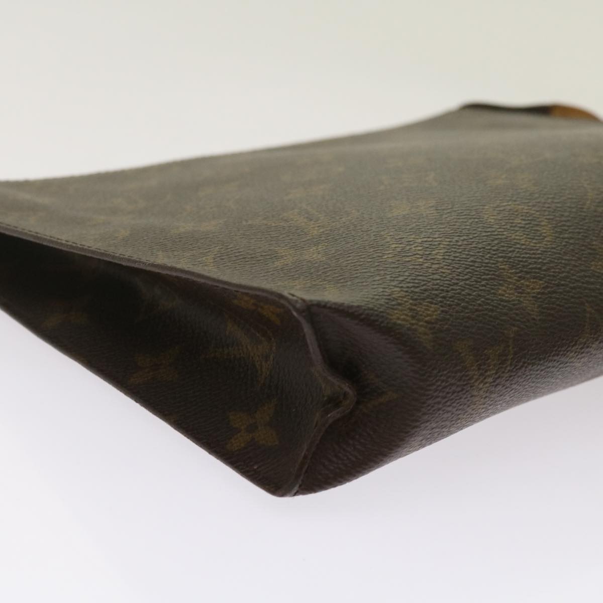 LOUIS VUITTON Monogram Poche Toilette 26 Pouch M47542 LV Auth 69268