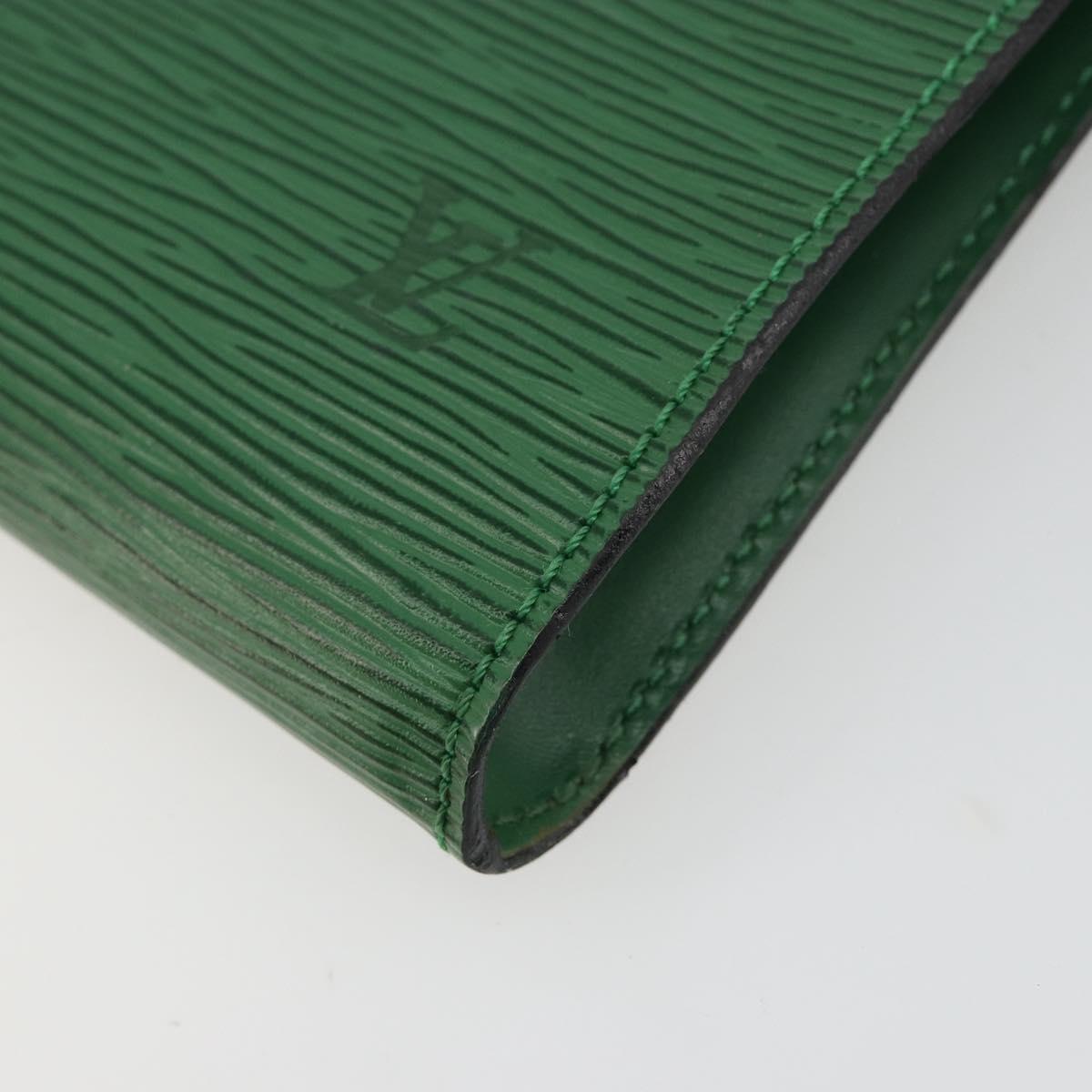 LOUIS VUITTON Epi Pochette Accessoires Pouch Green M52984 LV Auth 69826