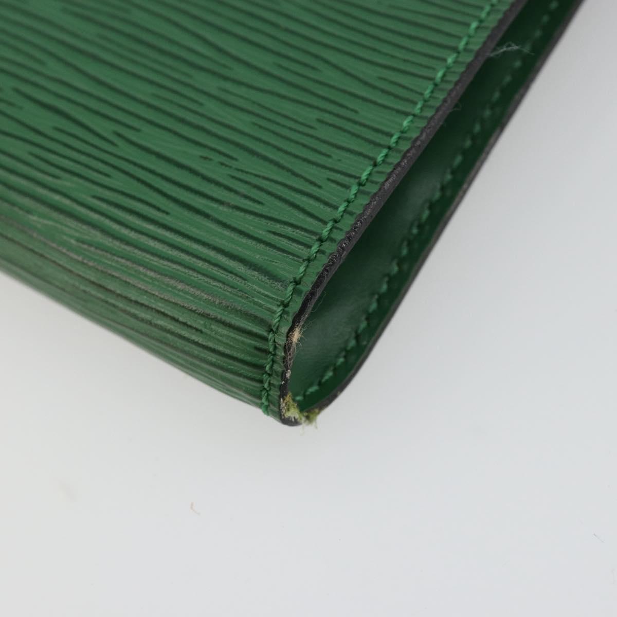LOUIS VUITTON Epi Pochette Accessoires Pouch Green M52984 LV Auth 69826
