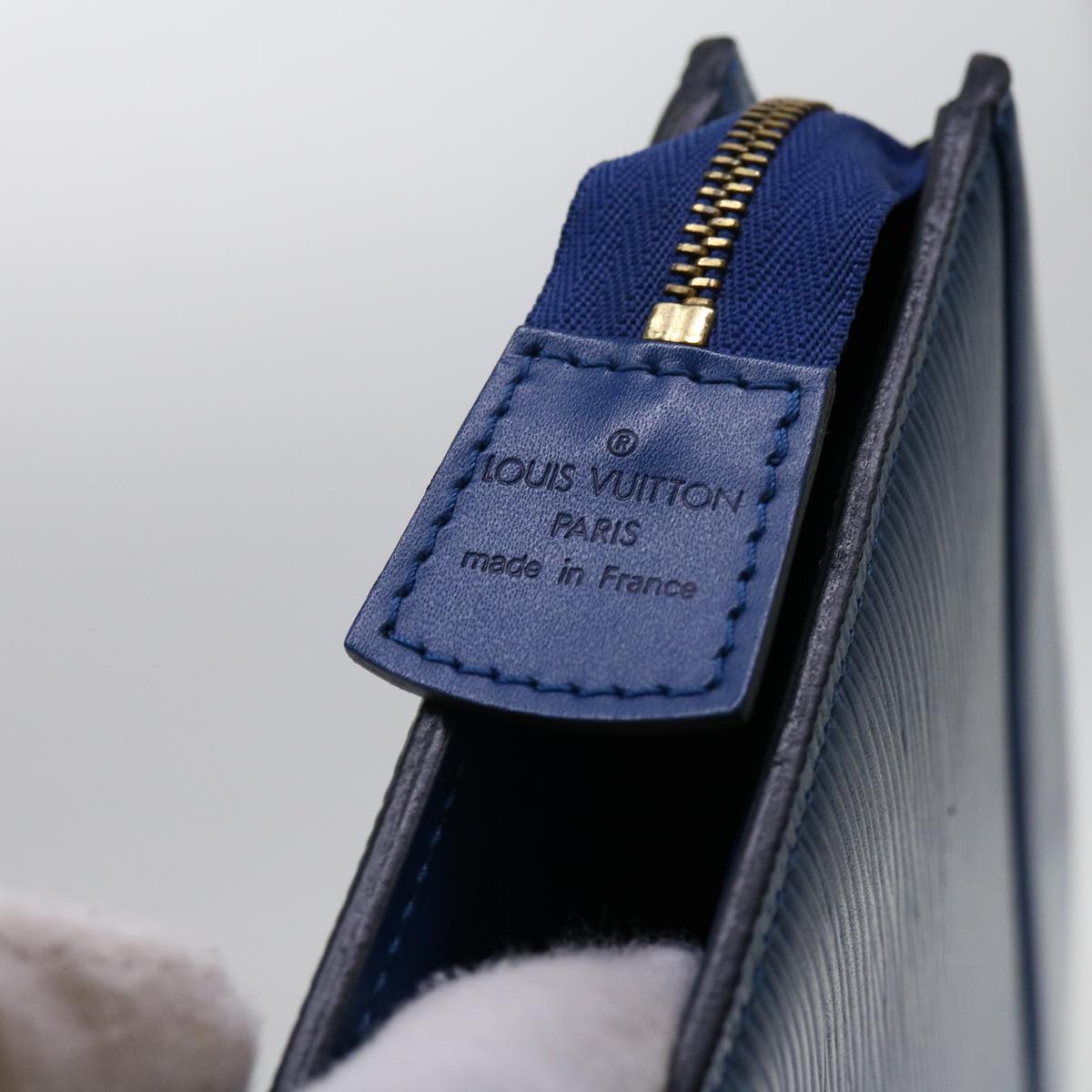 LOUIS VUITTON Epi Trousse Crete Pouch Blue M48405 LV Auth 70000