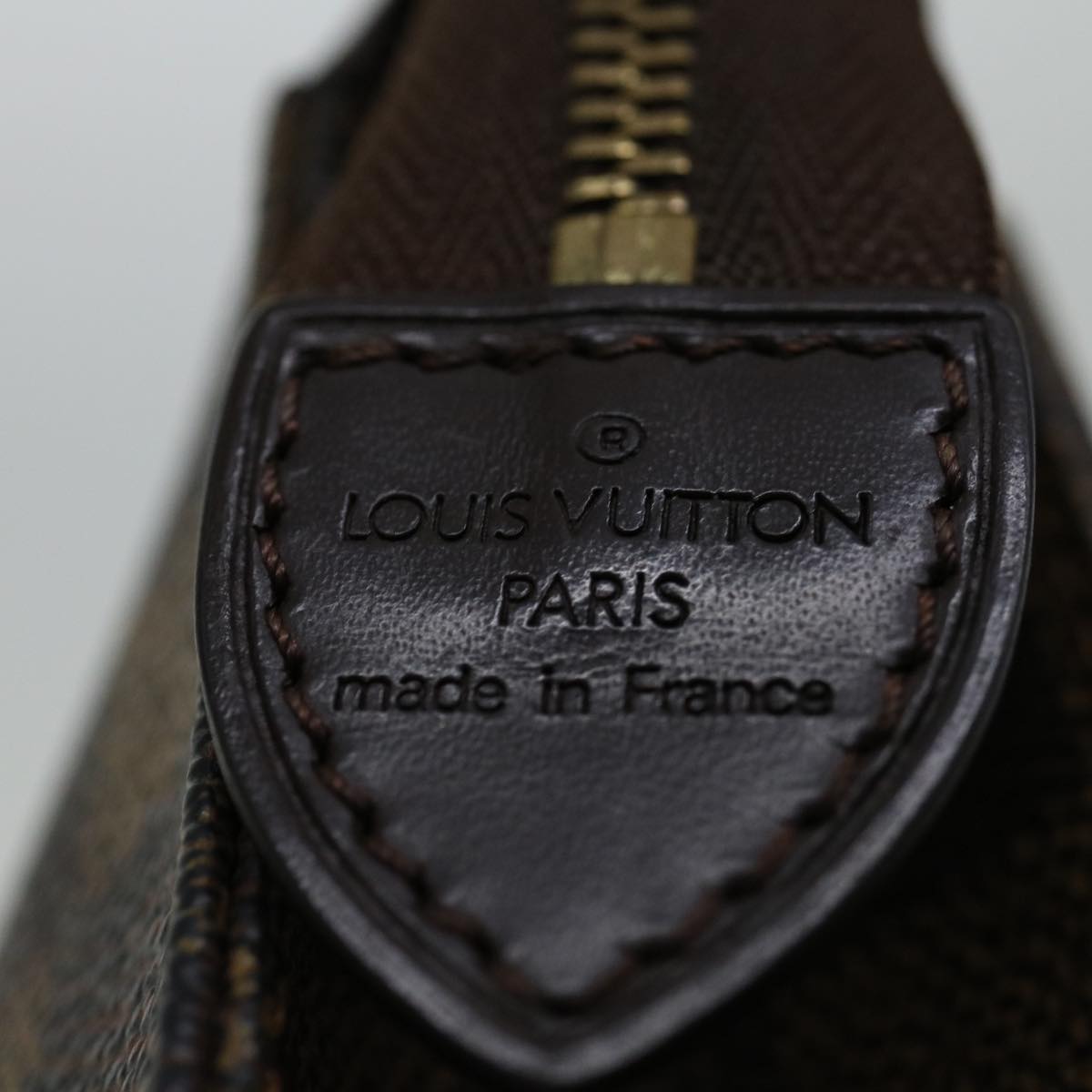 LOUIS VUITTON Damier Ebene Poche Toilette 26 Pouch N47543 LV Auth 70037