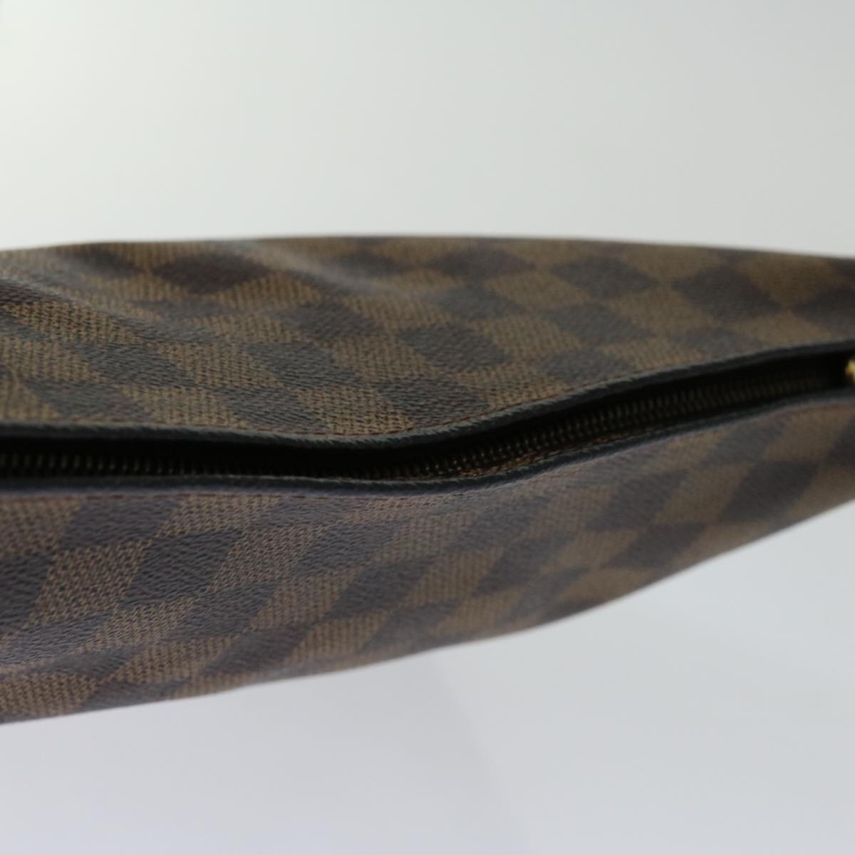 LOUIS VUITTON Damier Ebene Poche Toilette 26 Pouch N47543 LV Auth 70037