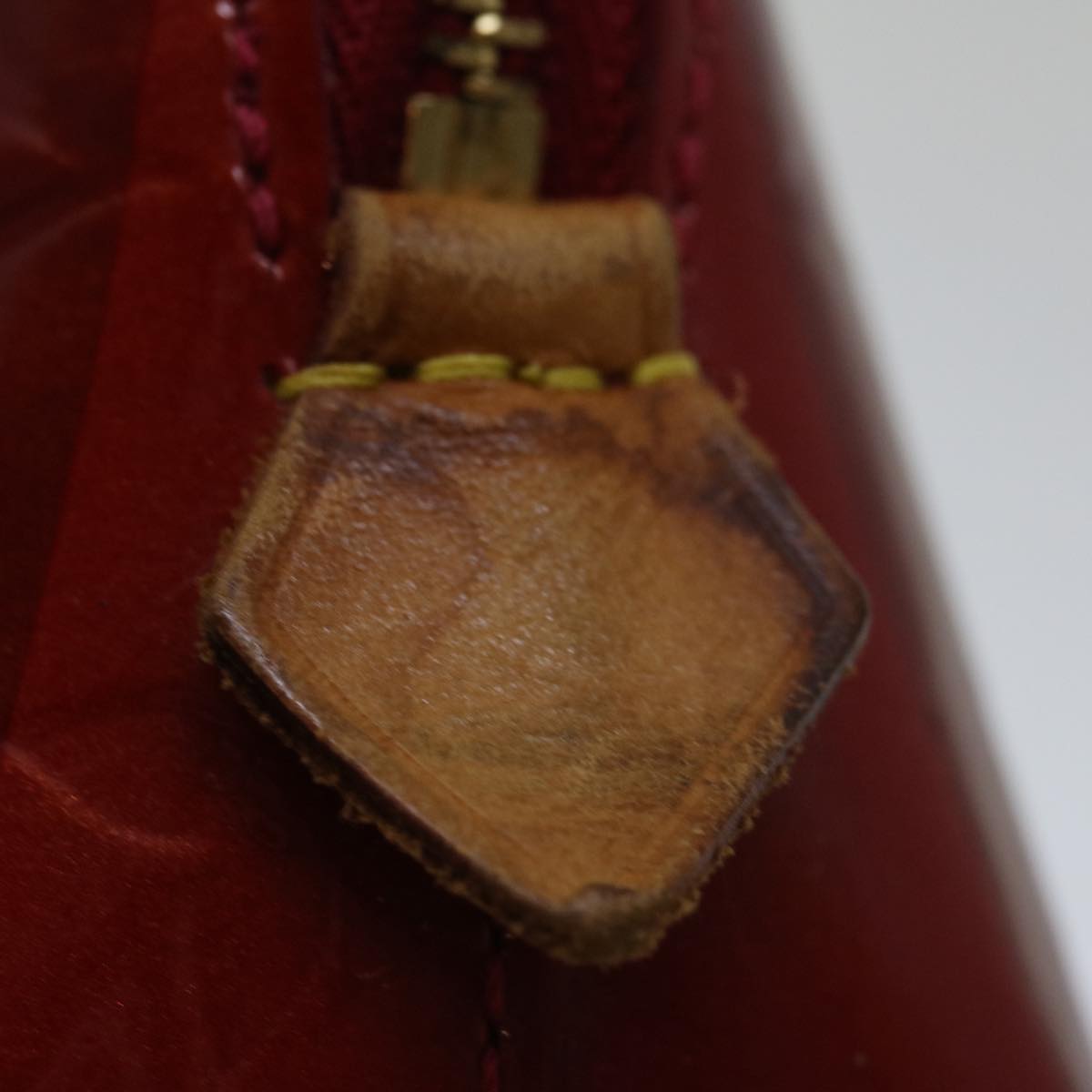 LOUIS VUITTON Vernis Rayure Pochette Cosmetic Pomme D'amour M91721 LV Auth 70046