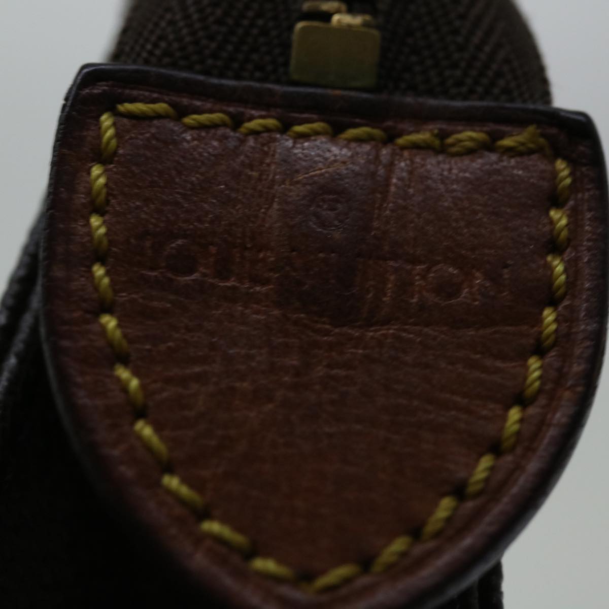 LOUIS VUITTON Monogram Poche Toilette 15 Pouch M47546 LV Auth 70051