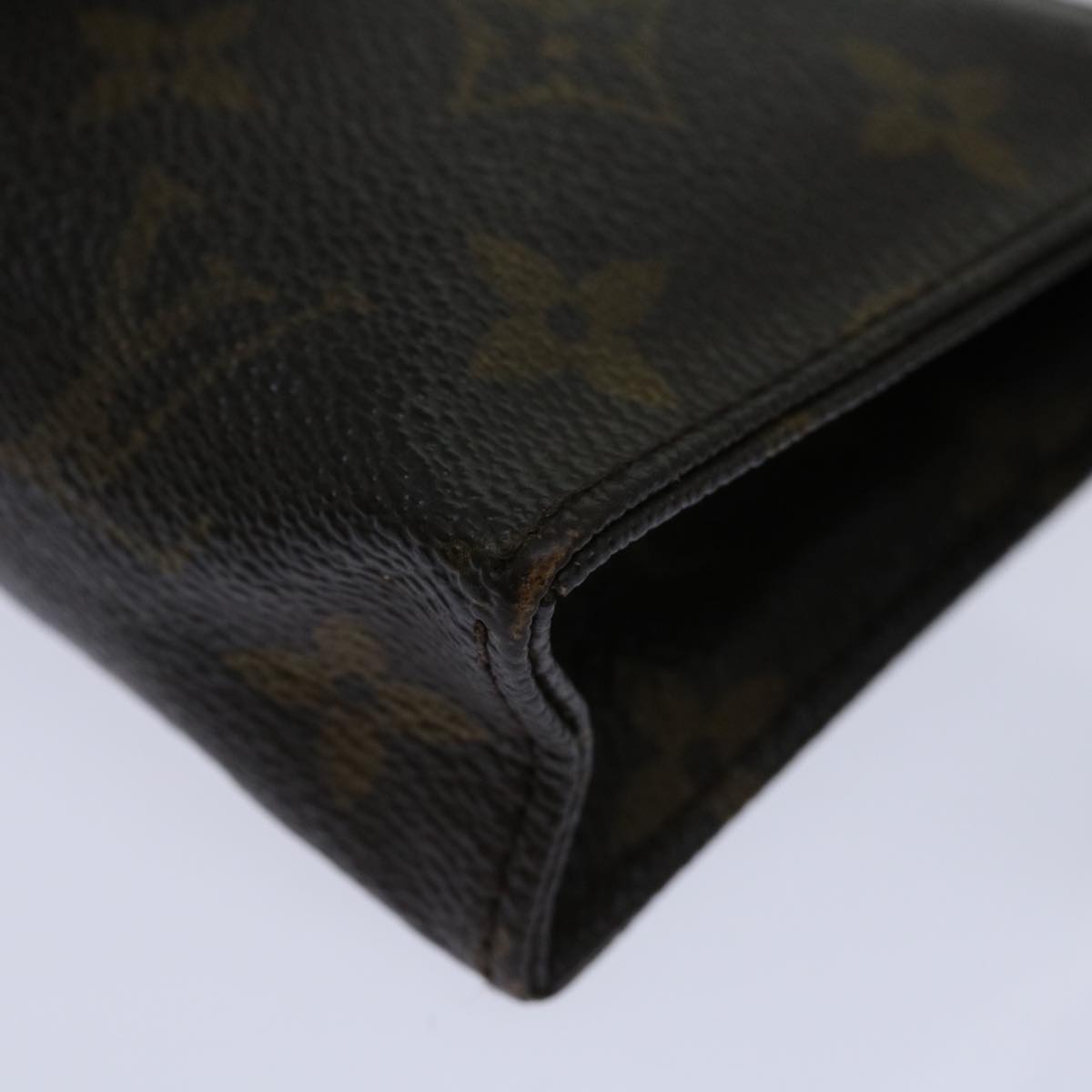 LOUIS VUITTON Monogram Poche Toilette 15 Pouch M47546 LV Auth 70051