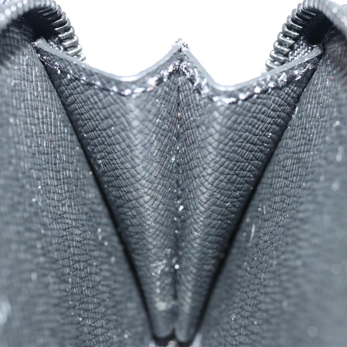 LOUIS VUITTON Monogram Eclipse Discovery Compact Wallet M67630 LV Auth 70054SM