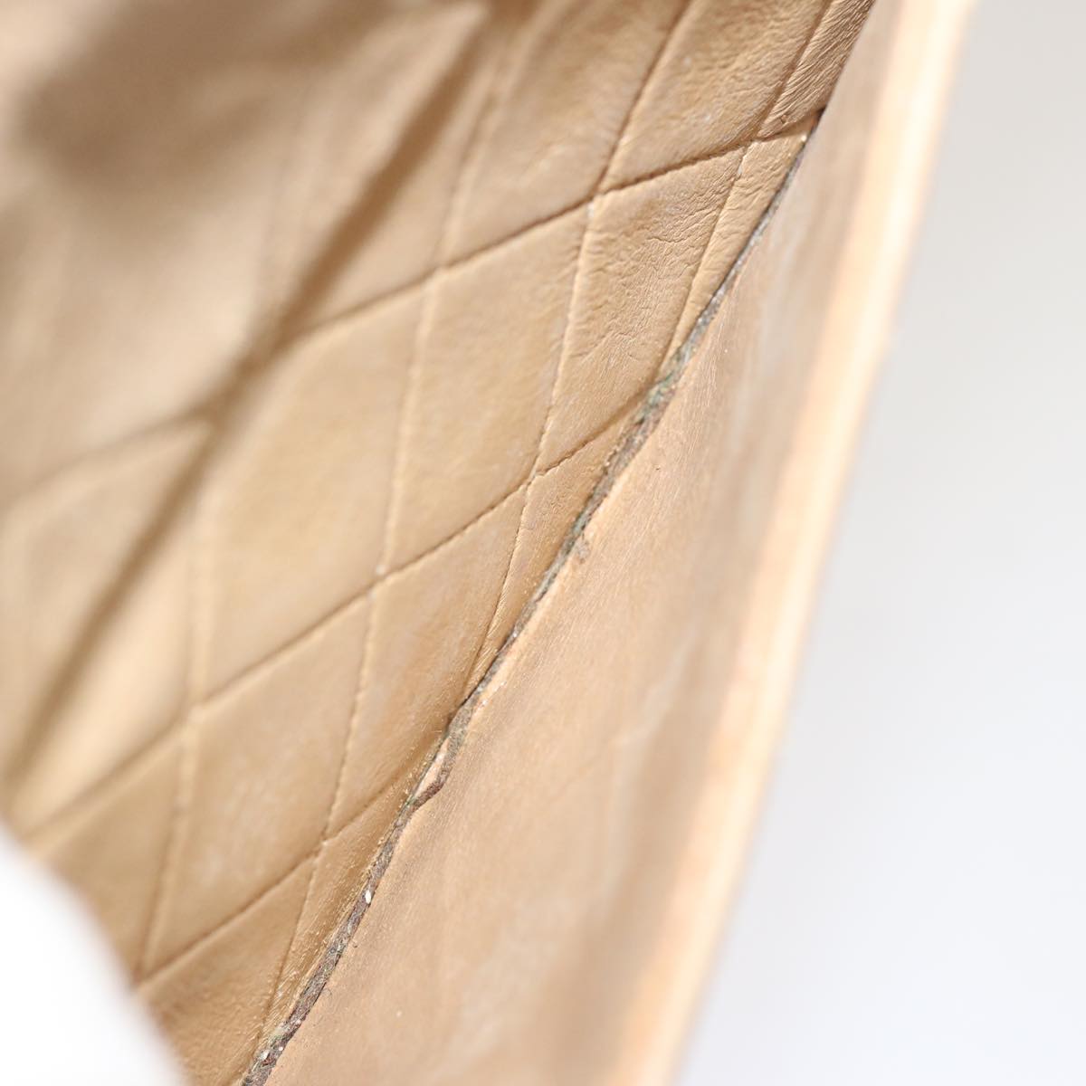 CHANEL Matelasse Chain Shoulder Bag Lamb Skin Beige CC Auth 70454A