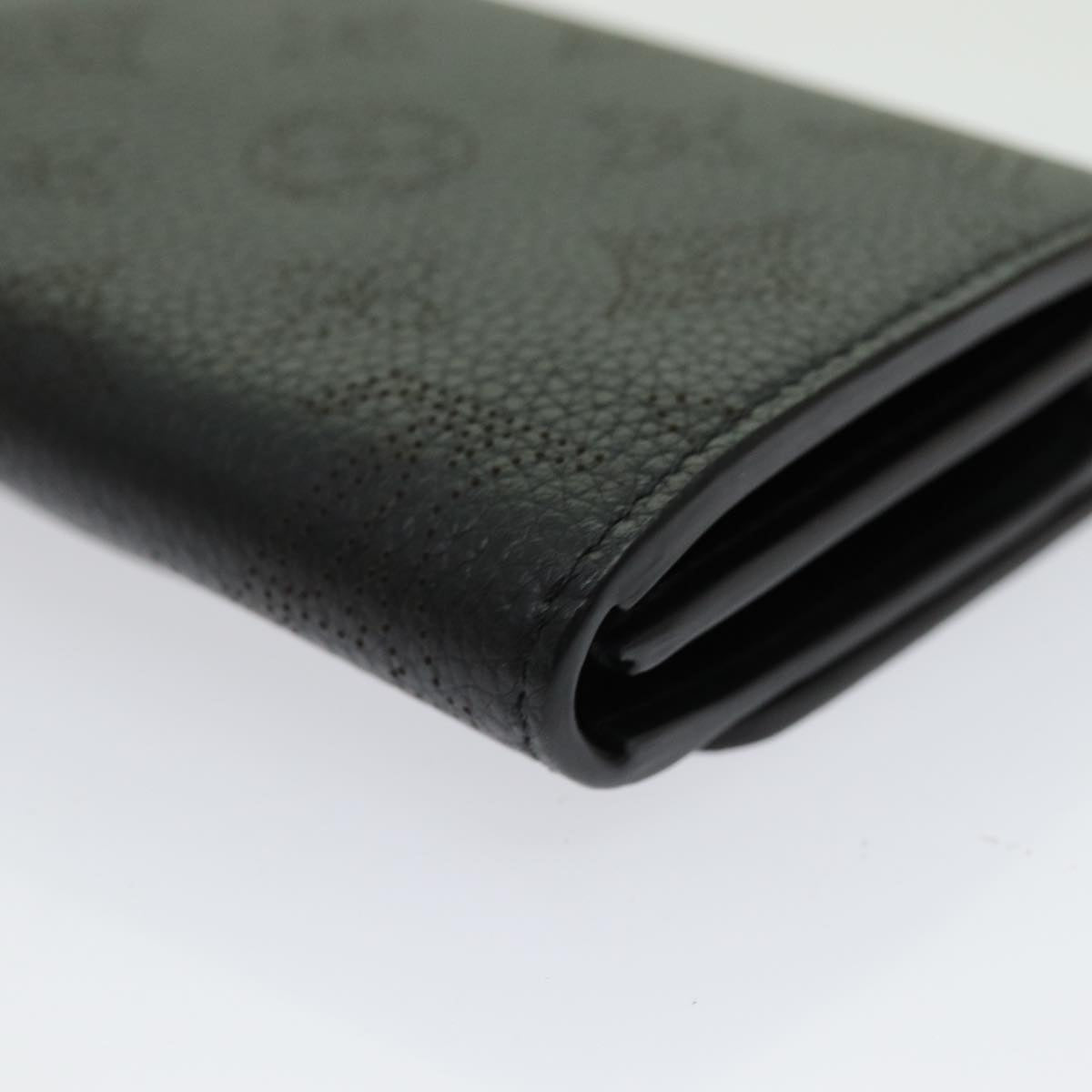 LOUIS VUITTON Mahina Portefeuille Iris Compact Wallet Noir M62540 LV Auth 70838M