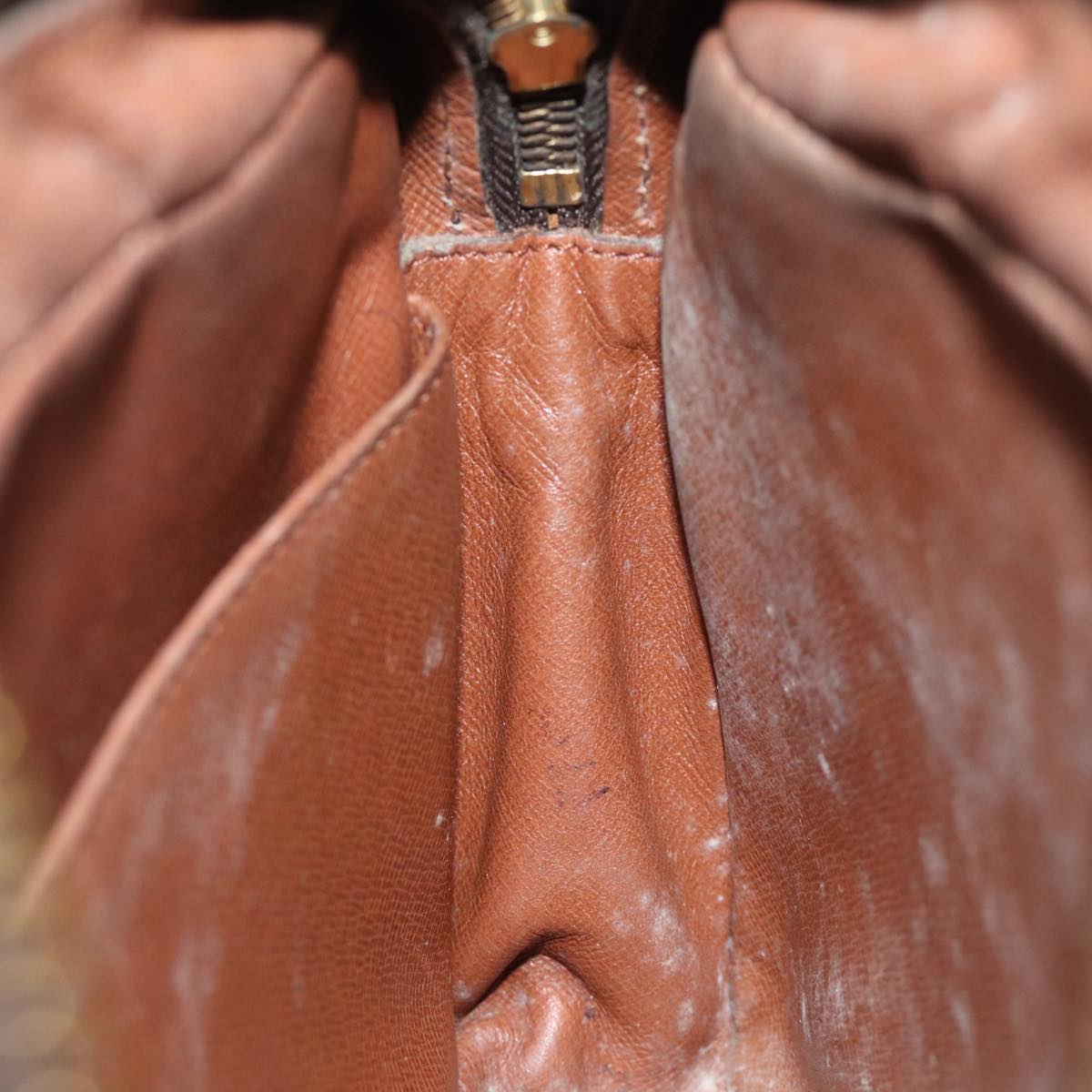 LOUIS VUITTON Monogram Compiegne 23 Clutch Bag M51847 LV Auth 72306