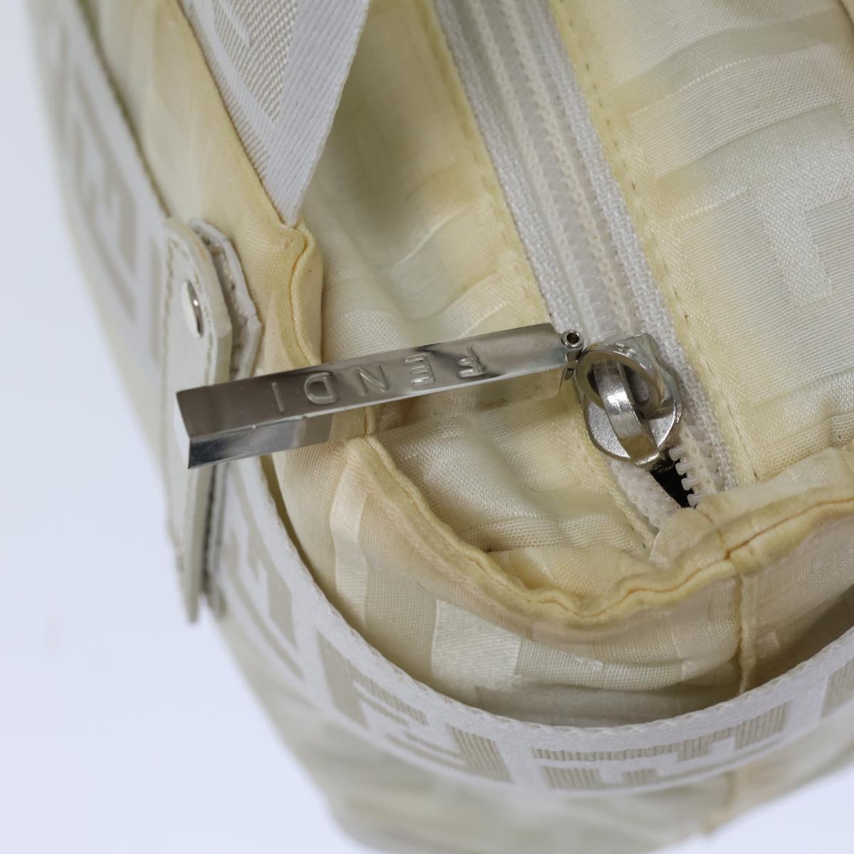 FENDI Zucca Canvas Hand Bag Nylon White Auth 72631