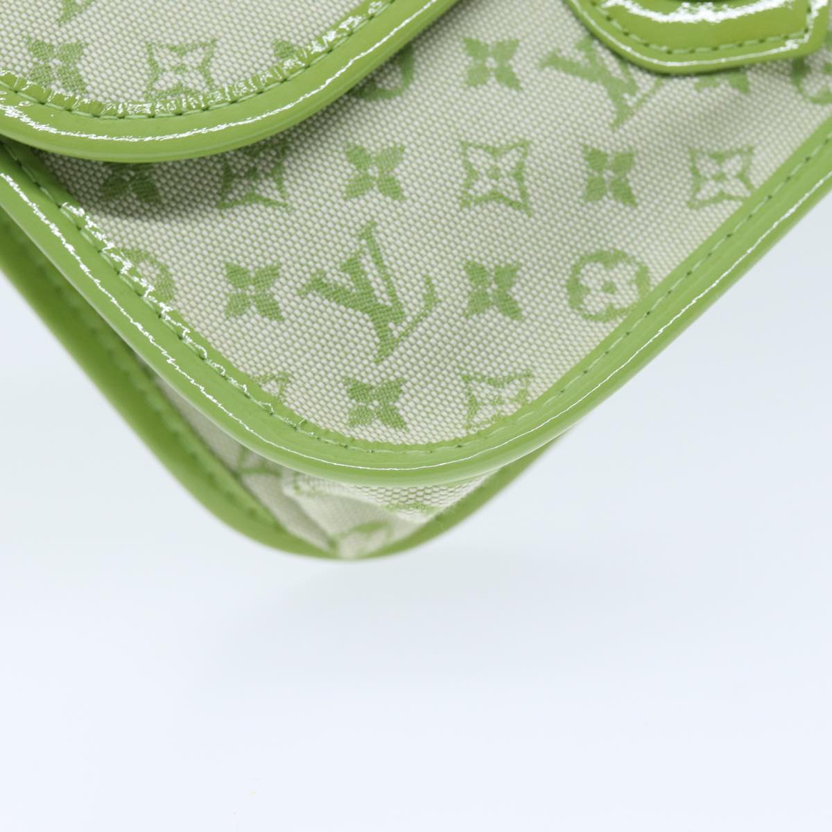 LOUIS VUITTON Monogram Mini Trousse Marie Kate Pouch Green M92935 Auth 73086SAV
