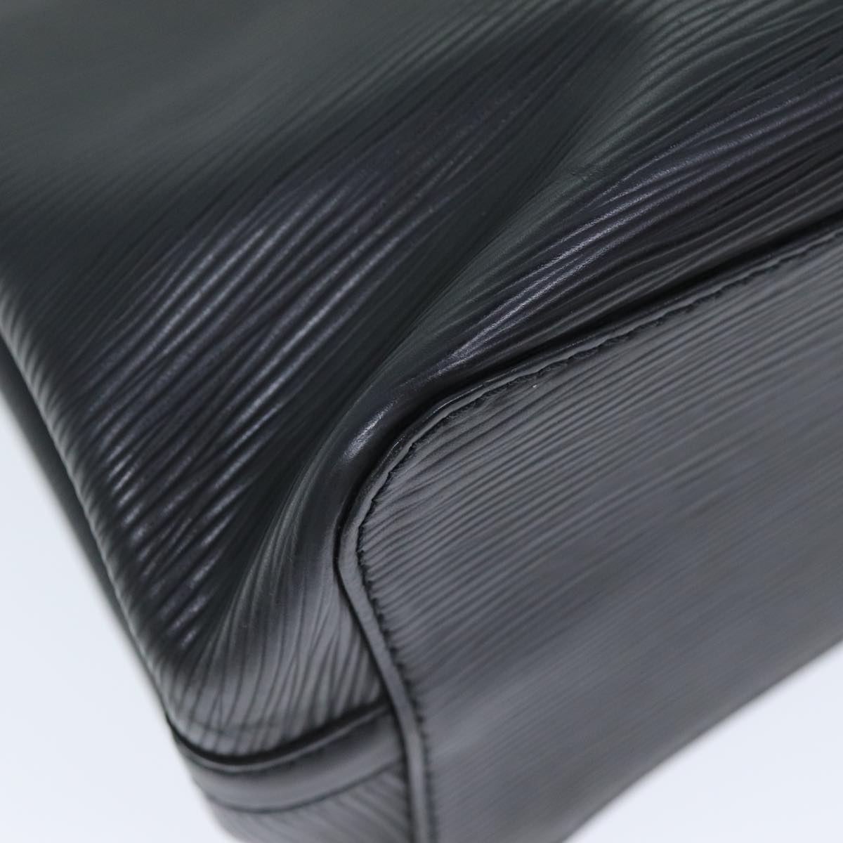 LOUIS VUITTON Epi Mandala MM Shoulder Bag Black M58892 LV Auth 73531