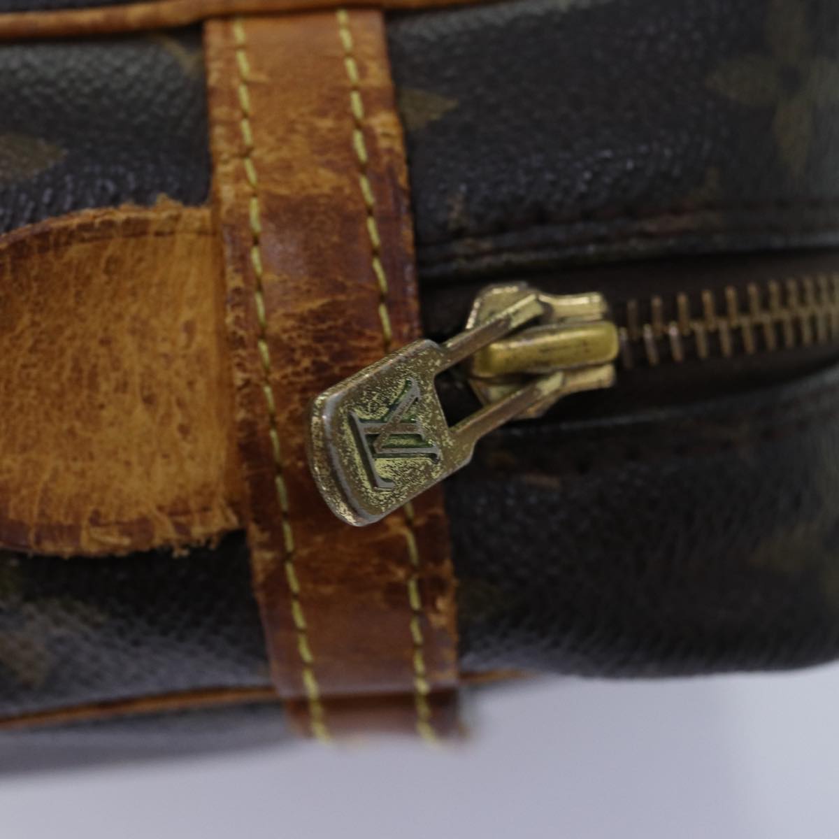 LOUIS VUITTON Monogram Compiegne 28 Clutch Bag M51845 LV Auth 73760