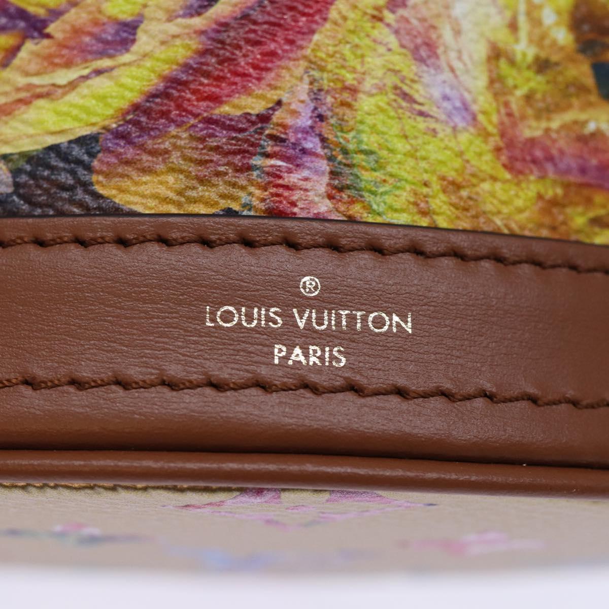 LOUIS VUITTON LV Garden Nano Bucket Shoulder Bag Beige M81724 LV Auth 73910SM