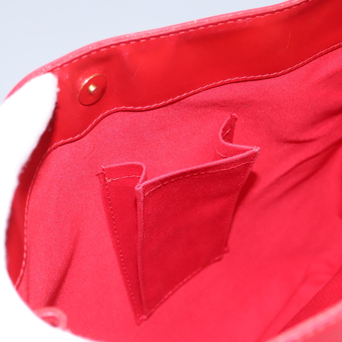 LOUIS VUITTON Epi Mandala MM Shoulder Bag Red M5889E LV Auth 75384